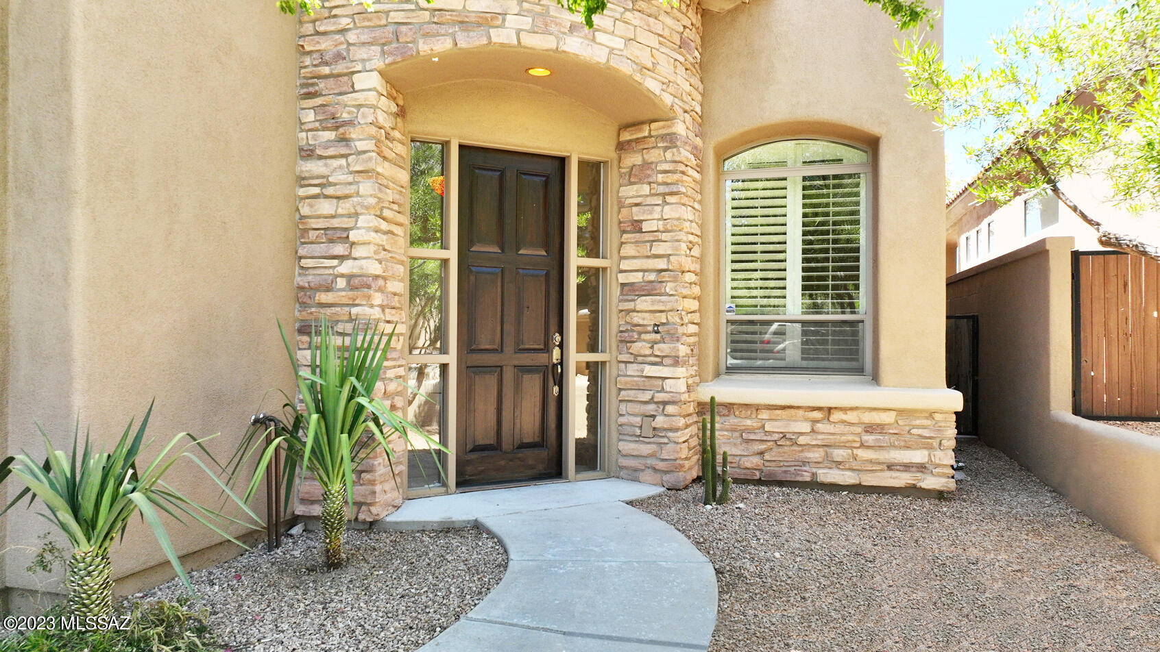 This beautiful home awaits you at the manned gated prestigious Villages of LaPaloma.  4 bedrooms plus a home office/den & 2 1/2 bathrooms, 3084 sq.ft., 2-car garage, soaring vaulted ceilings, a wonderful open floor plan with abundant natural light. The gourmet kitchen w granite countertops, center island, spacious pantry, breakfast area & formal dining area. Step outdoor to living space w deep shady porch, built in BBQ , gas firepit and BEAUTIFUL GOLF COURSE & MOUNTAIN VIEWS.  1 YR OLD A/C UNITS AND JUST PAINTED.  Upstairs master w terrace.  Saltwater community pool.