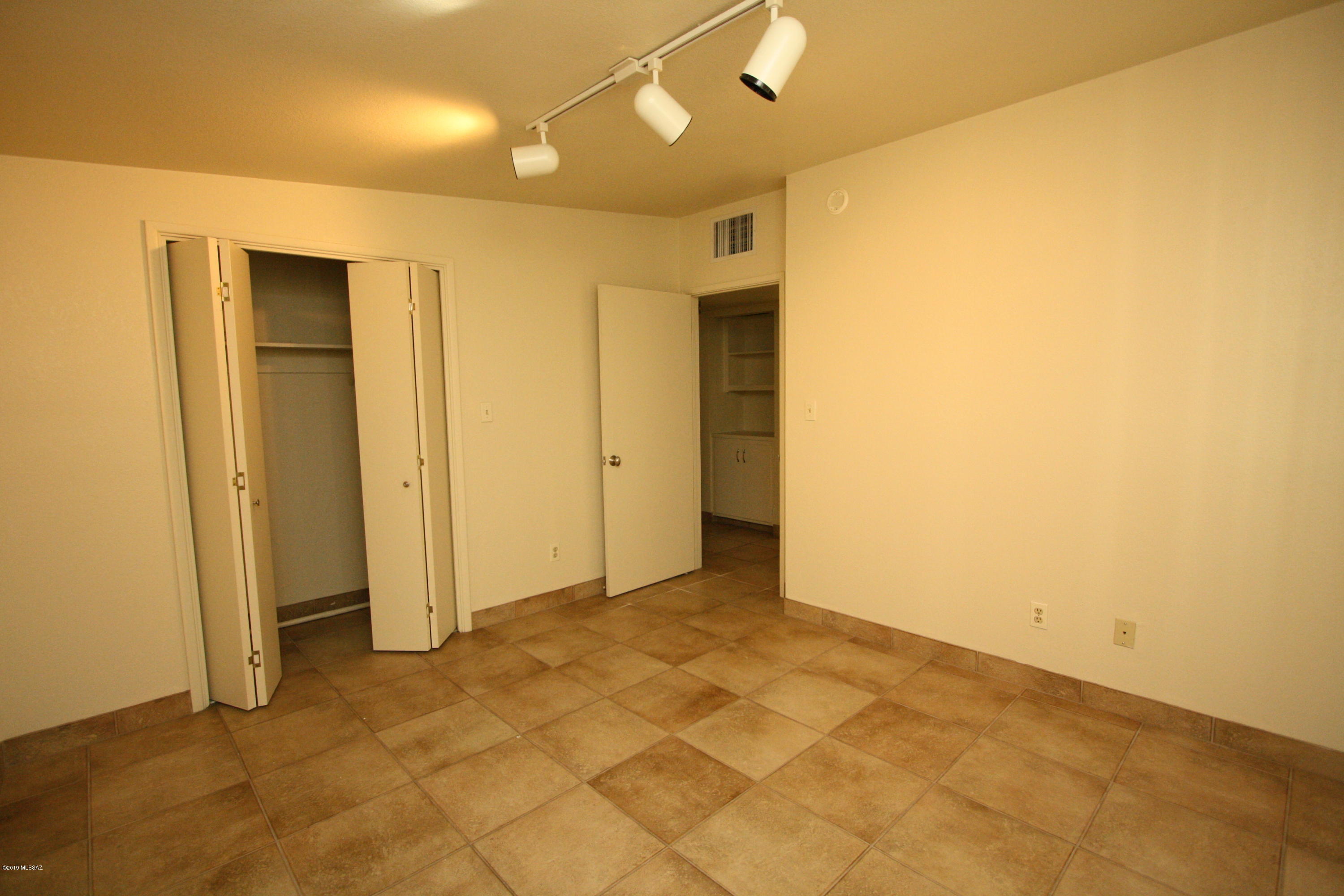 Altadena Heights - Residential Lease