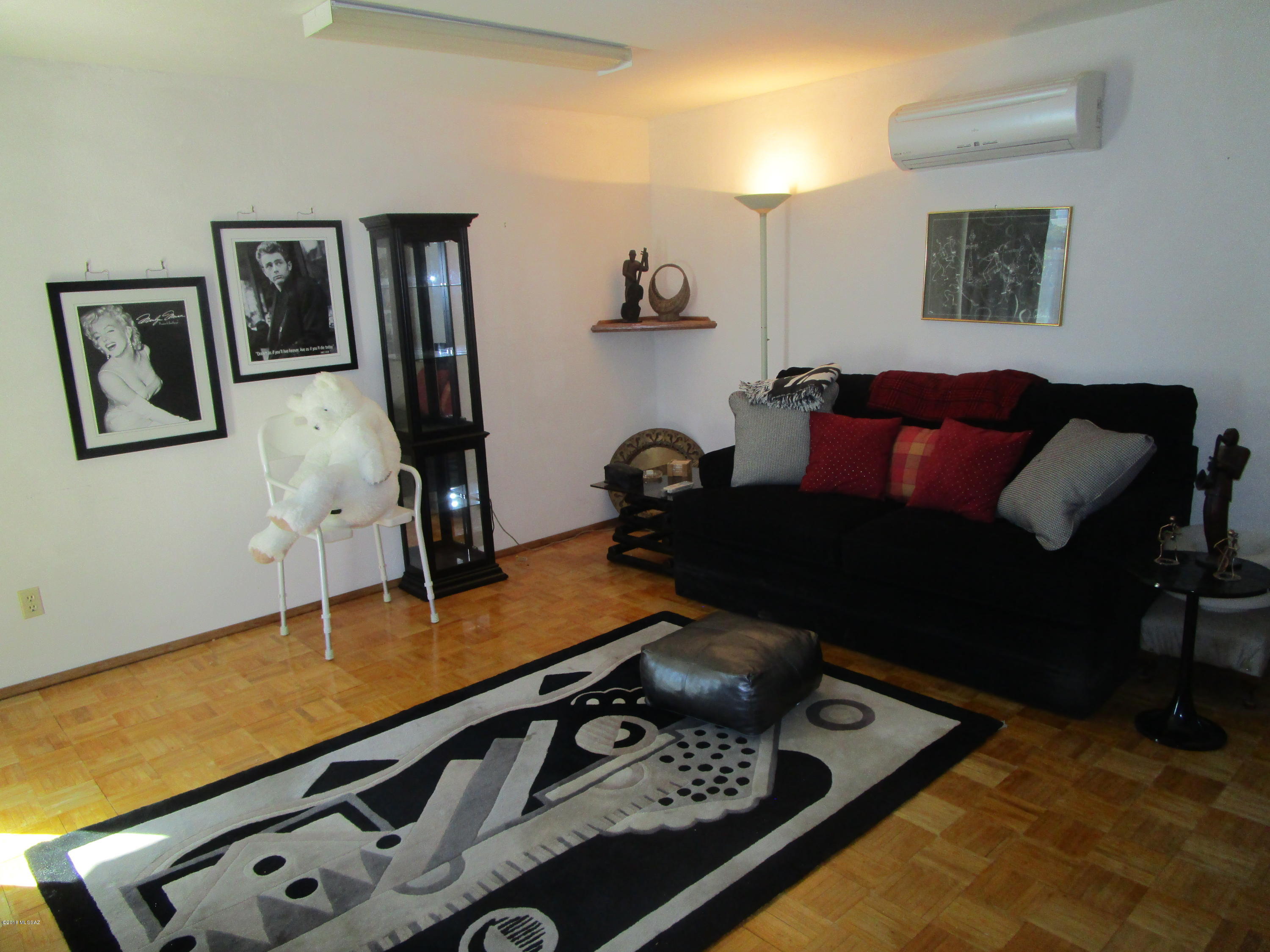 Broadway East (1-112) - Residential