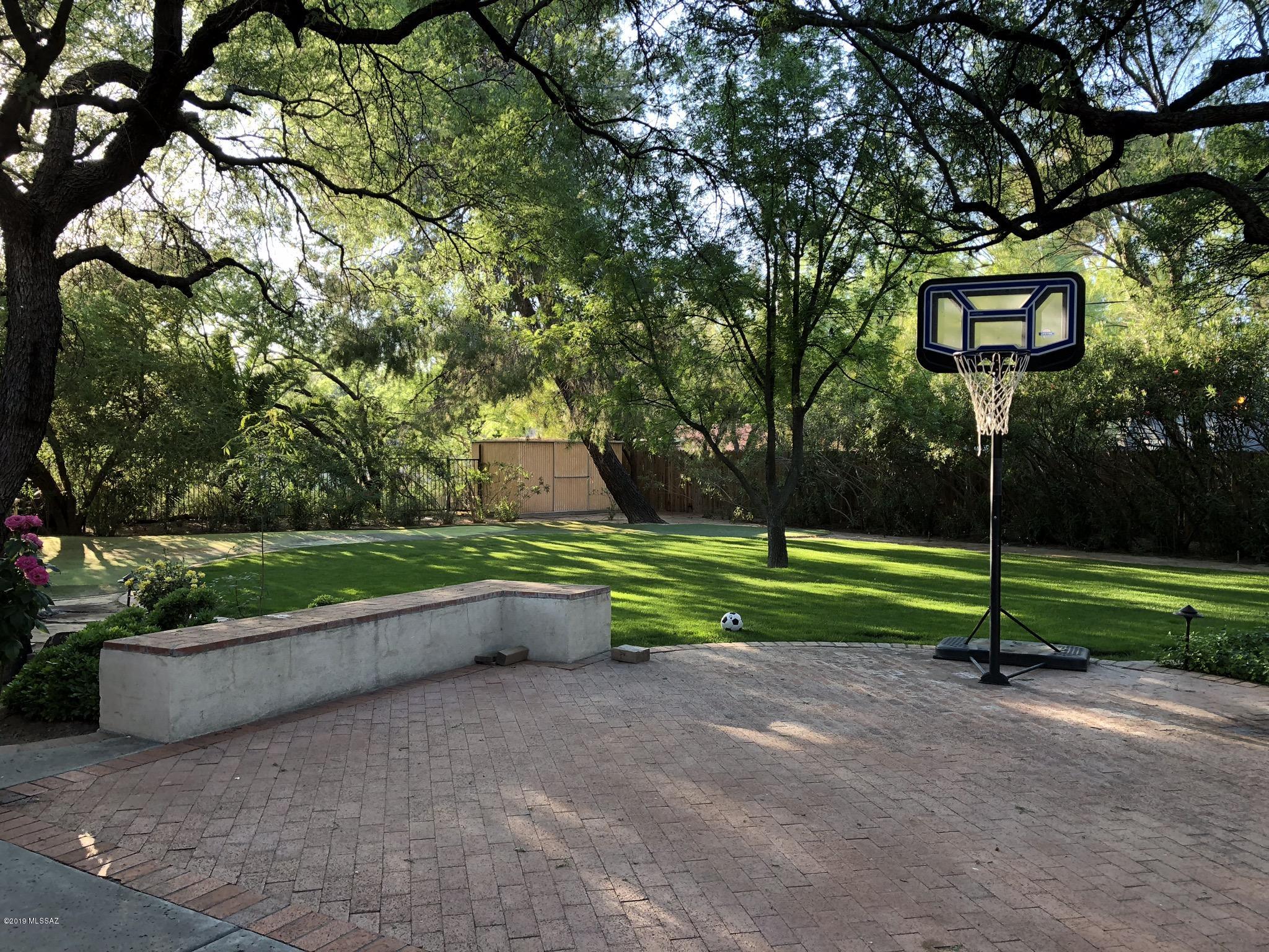 Country Club Estates NO. 1 - Residential