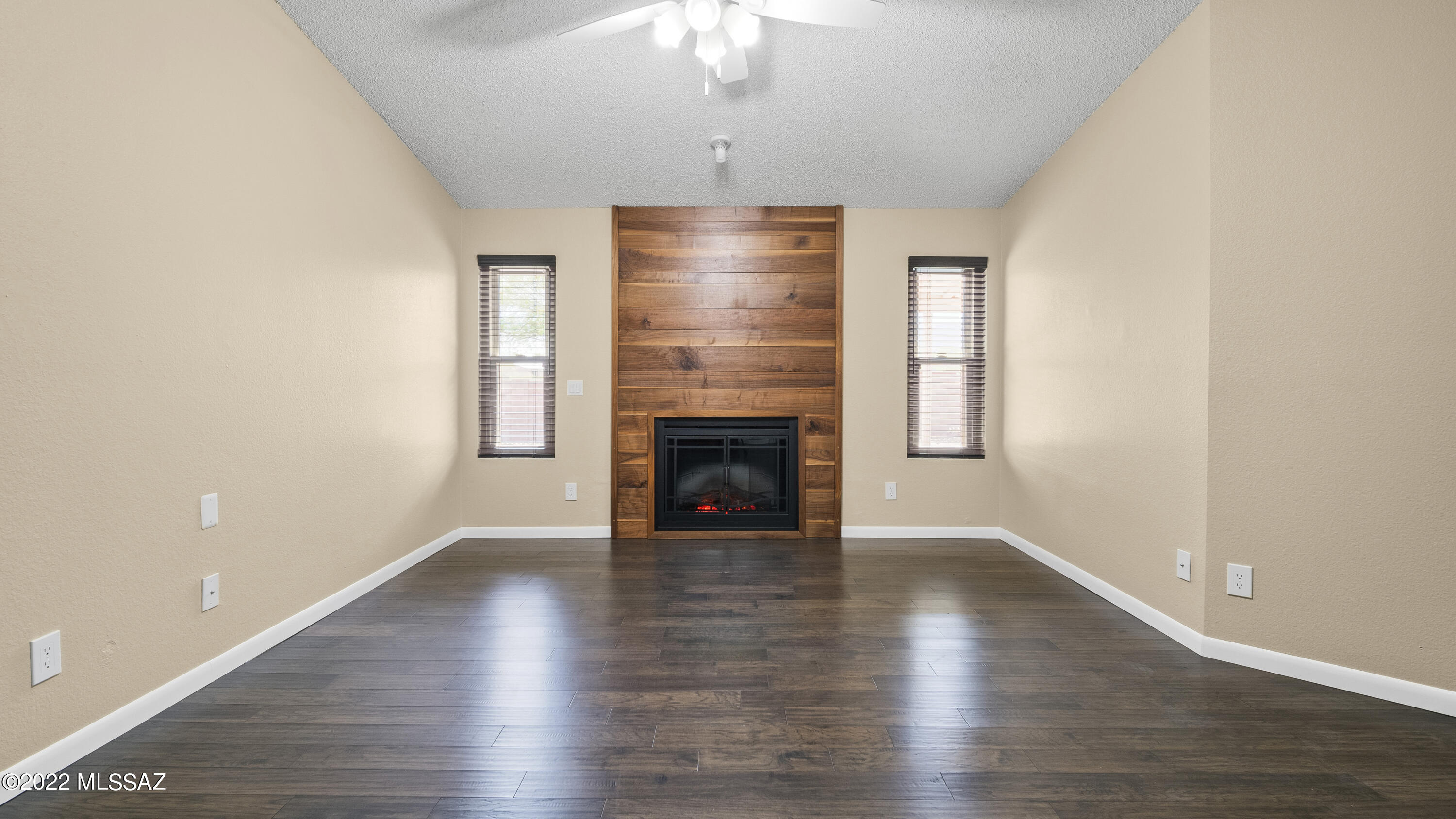 Macalester Park (1-142) - Residential