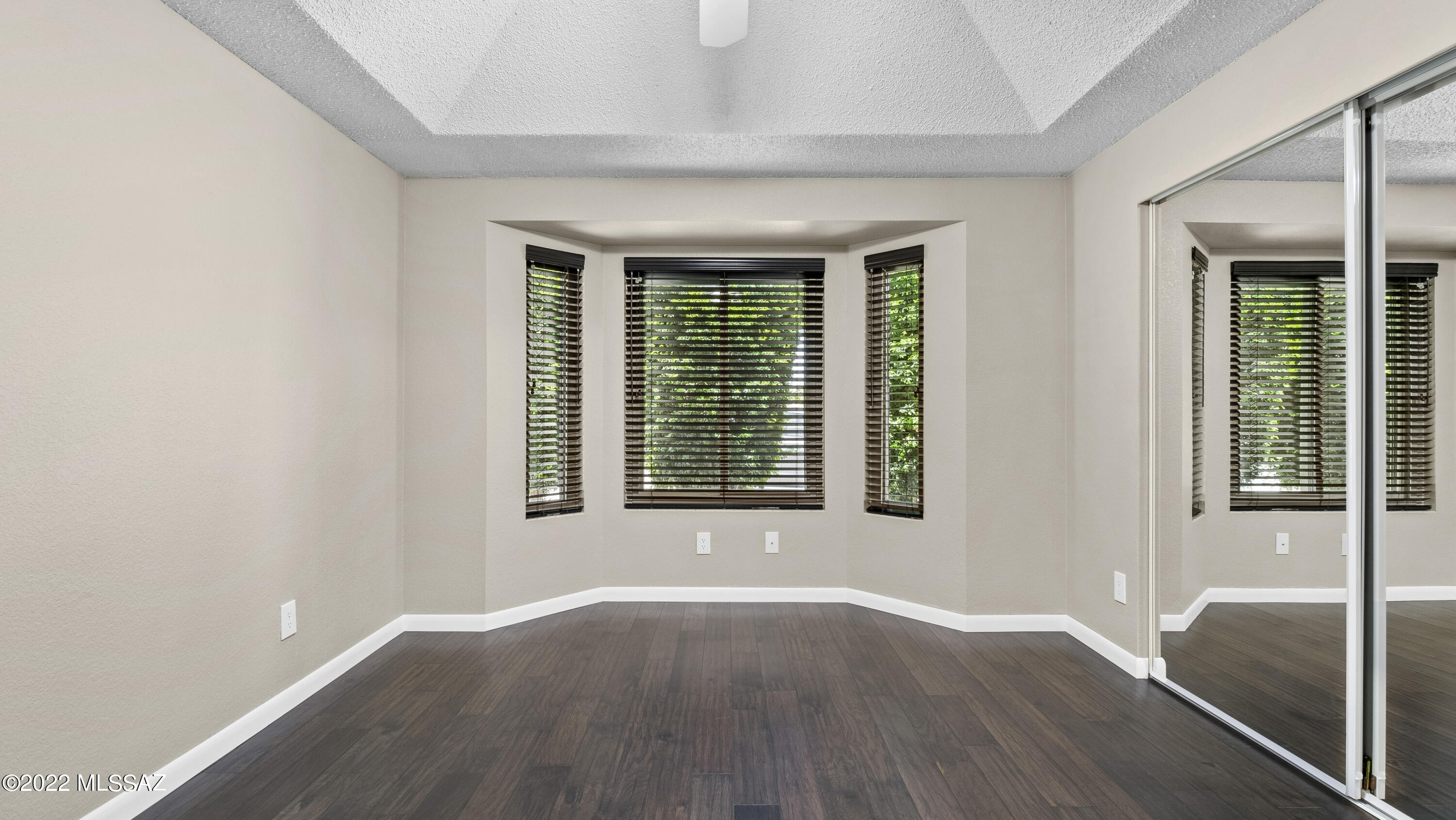 Macalester Park (1-142) - Residential