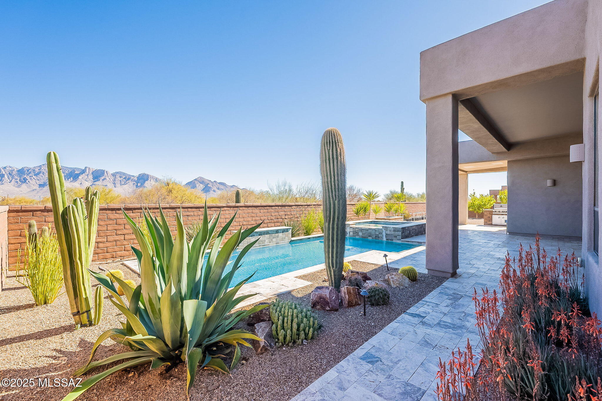 La Canada Ridge Subdivision - Residential
