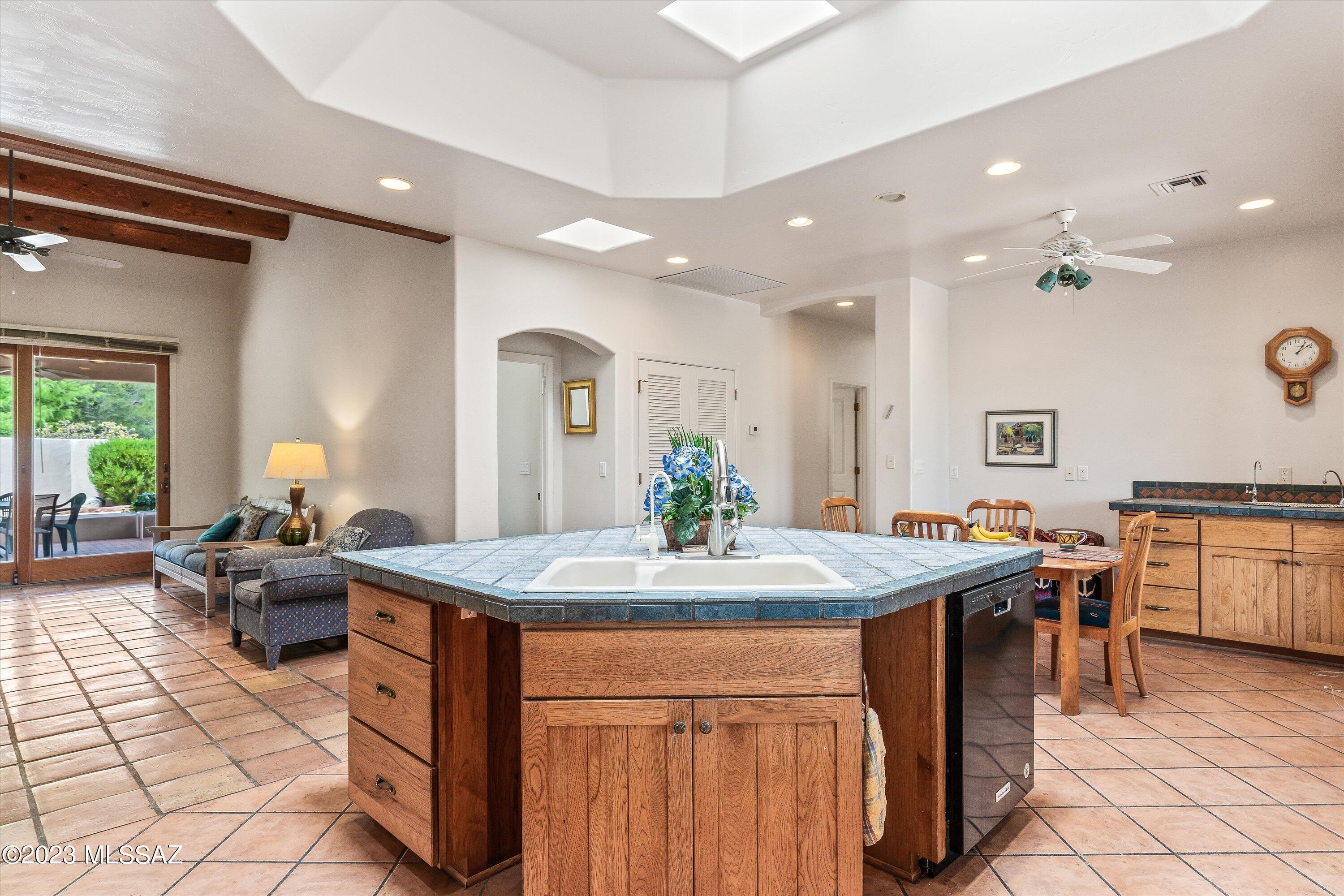 Shadow Ridge North NO. 3 (28,29 & 34-44) - Residential