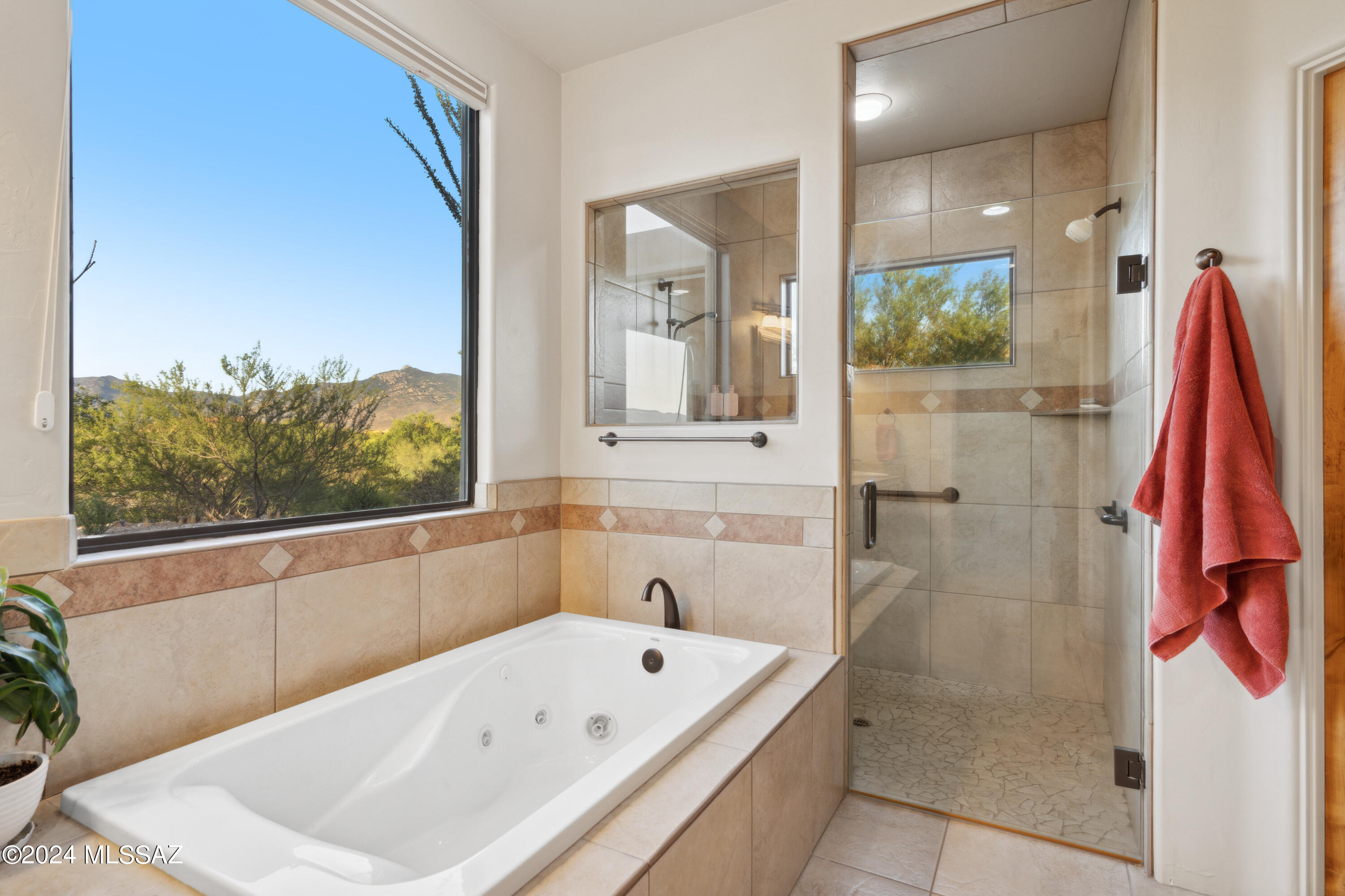 Coyote Creek (1-395) - Residential