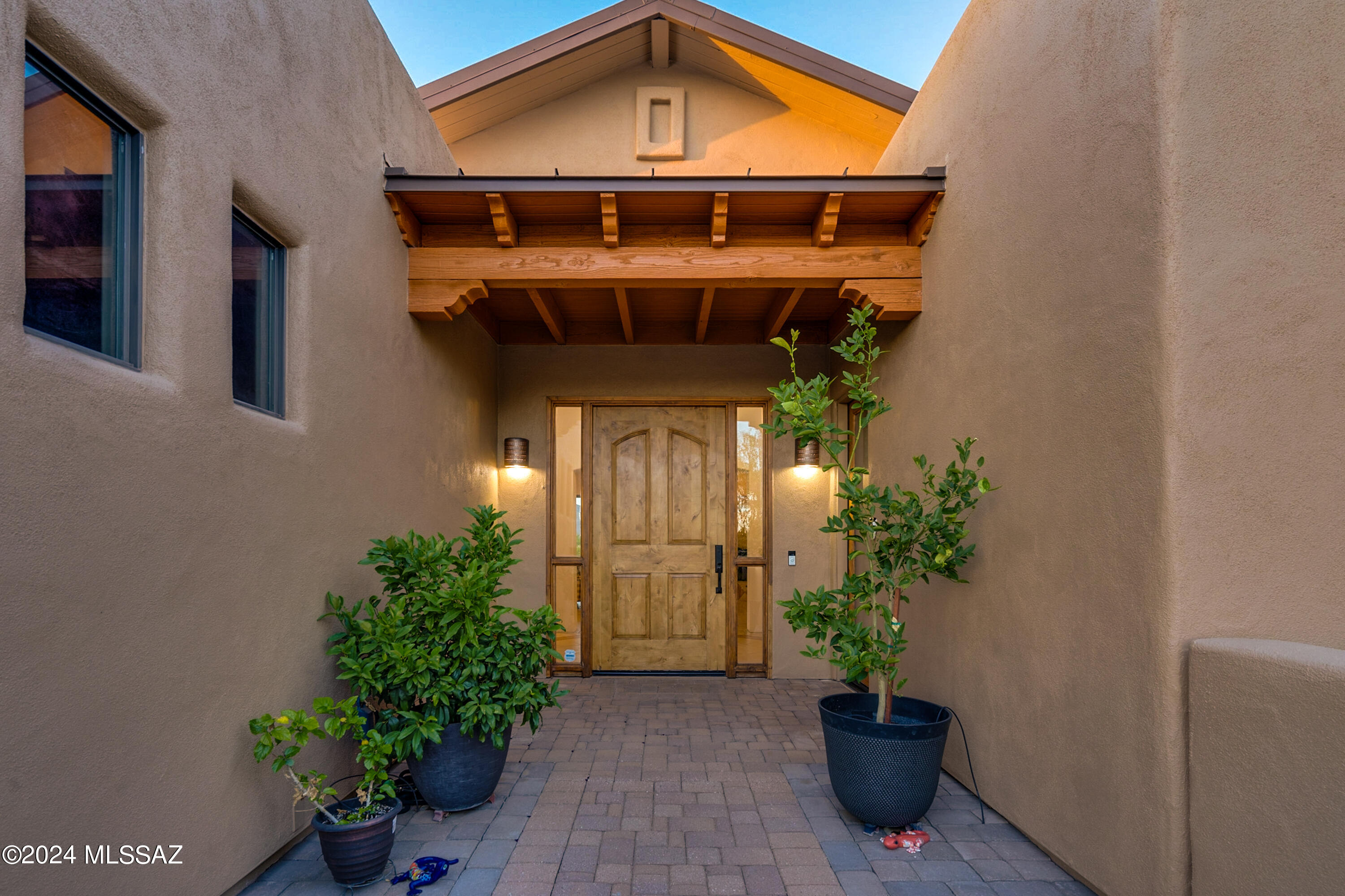 Coyote Creek (1-395) - Residential