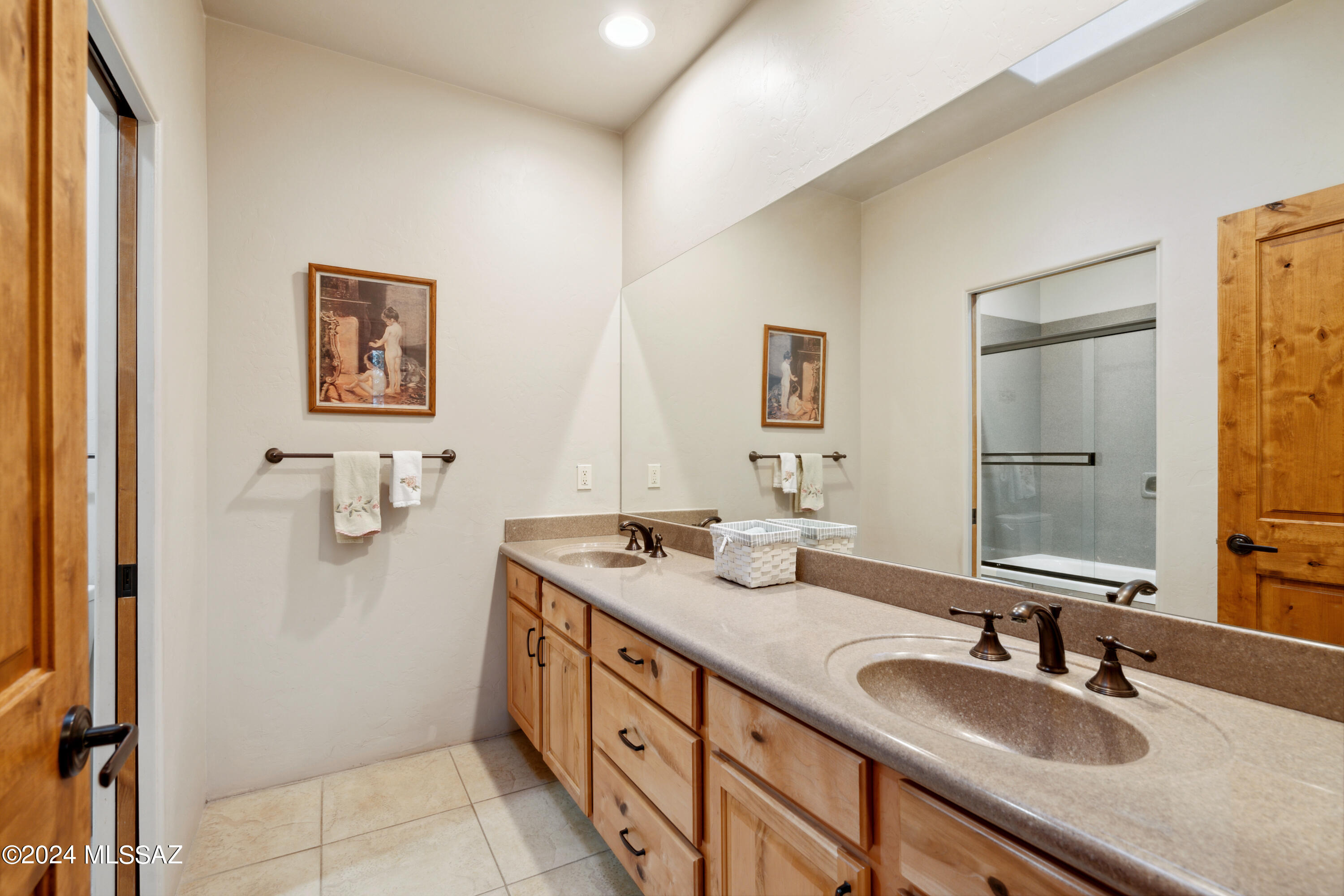 Coyote Creek (1-395) - Residential