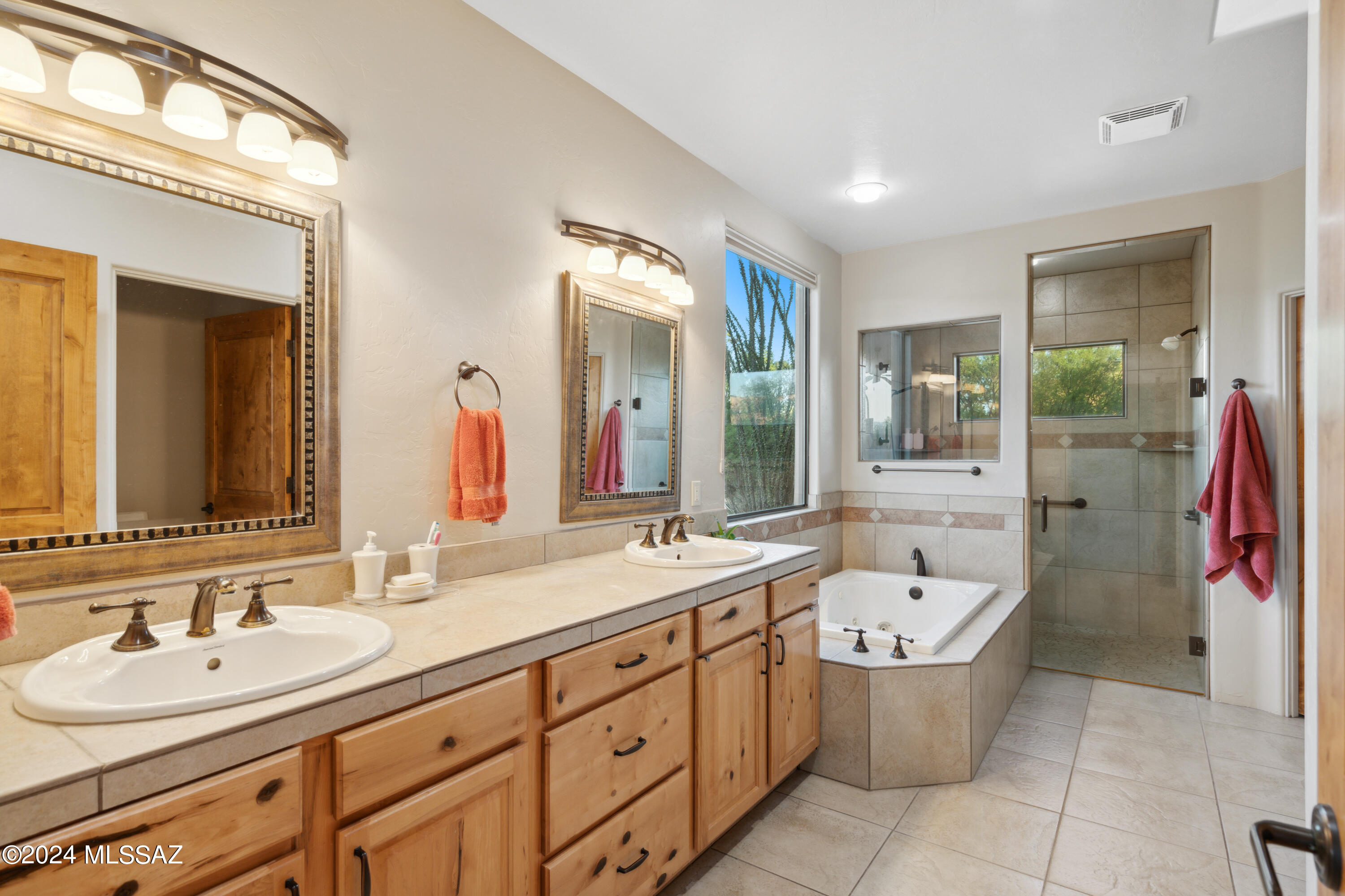 Coyote Creek (1-395) - Residential