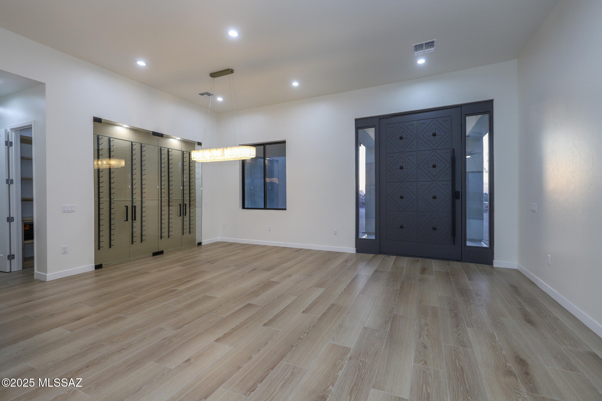 Tecolote De Oro (1-14) - Residential