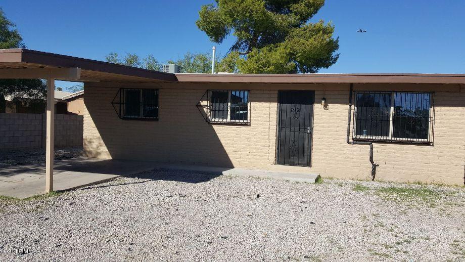 Pueblo Gardens - Residential
