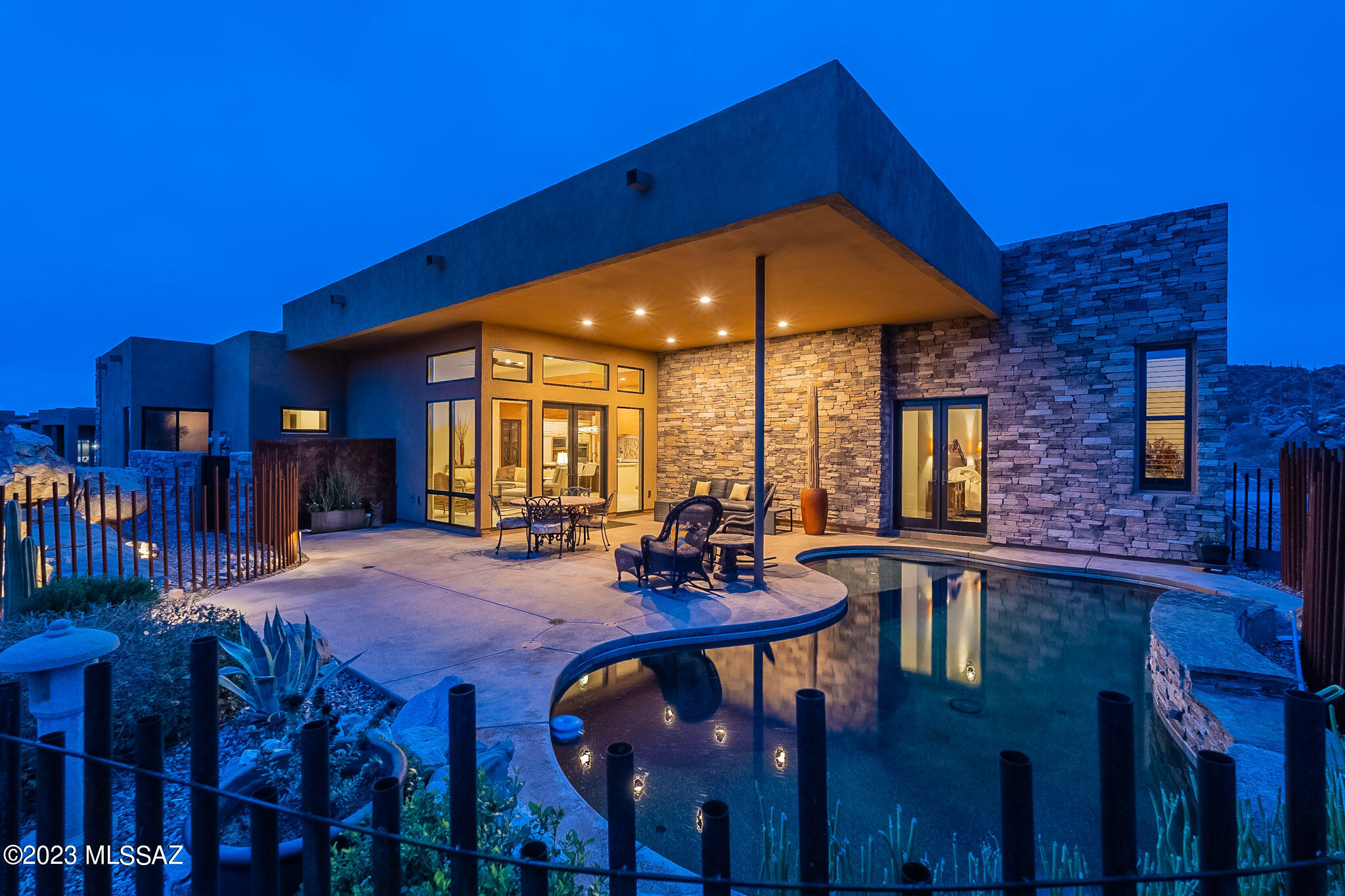 The Enclave At Stone Canyon V - Residential