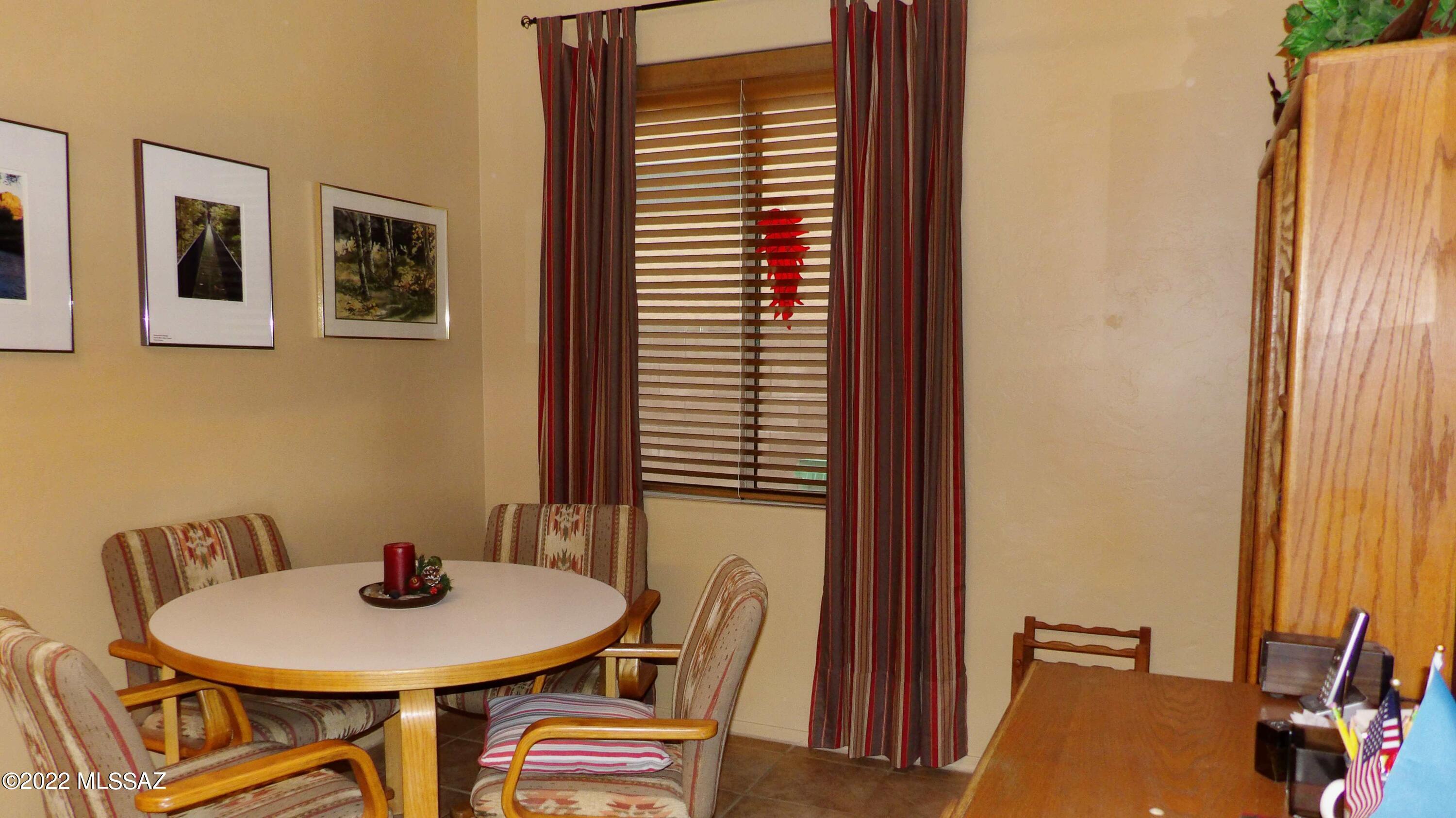 Las Campanas Block F - Residential