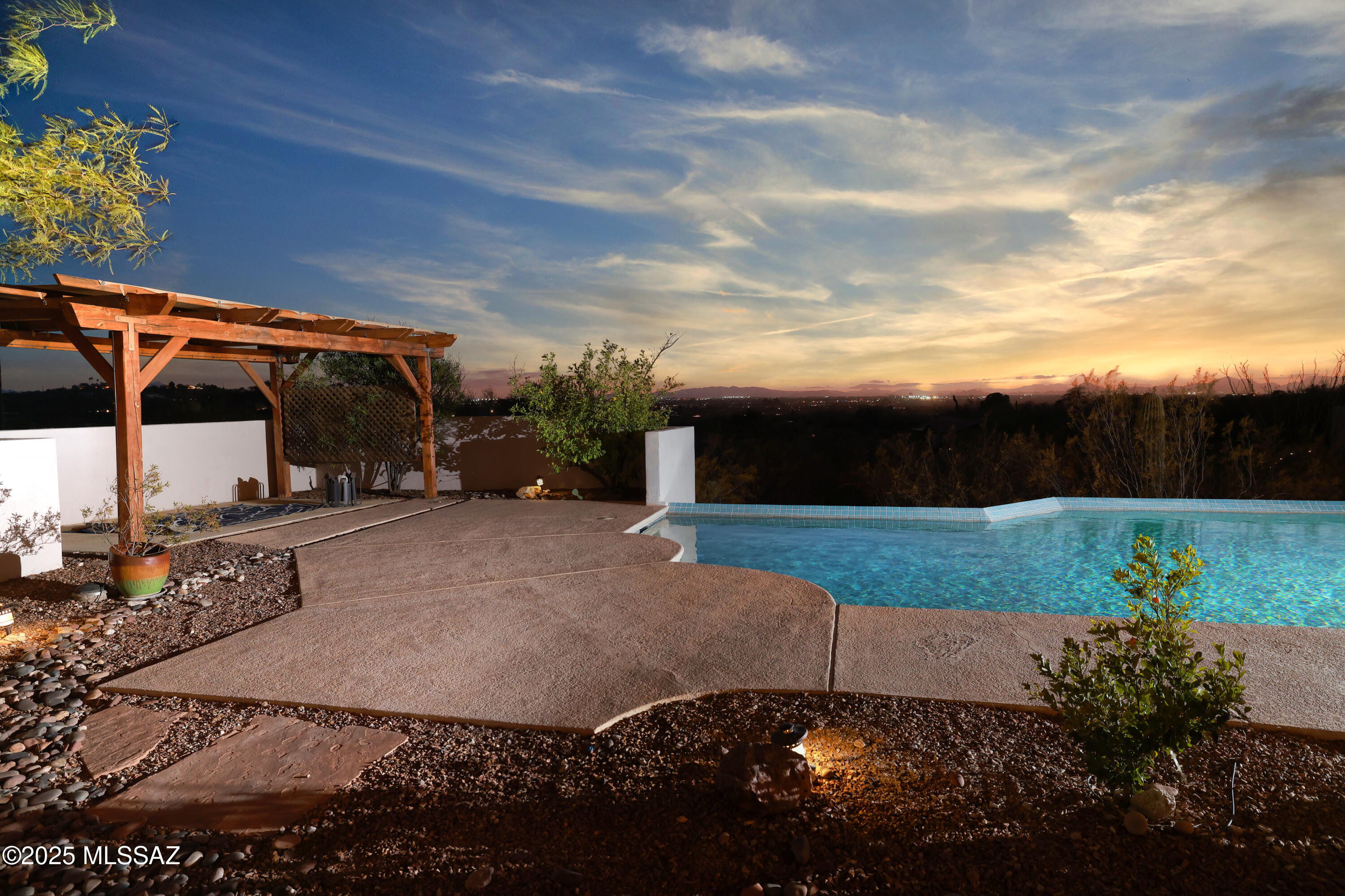 Catalina Del Sol Running Ridge Estates (1-24) - Residential