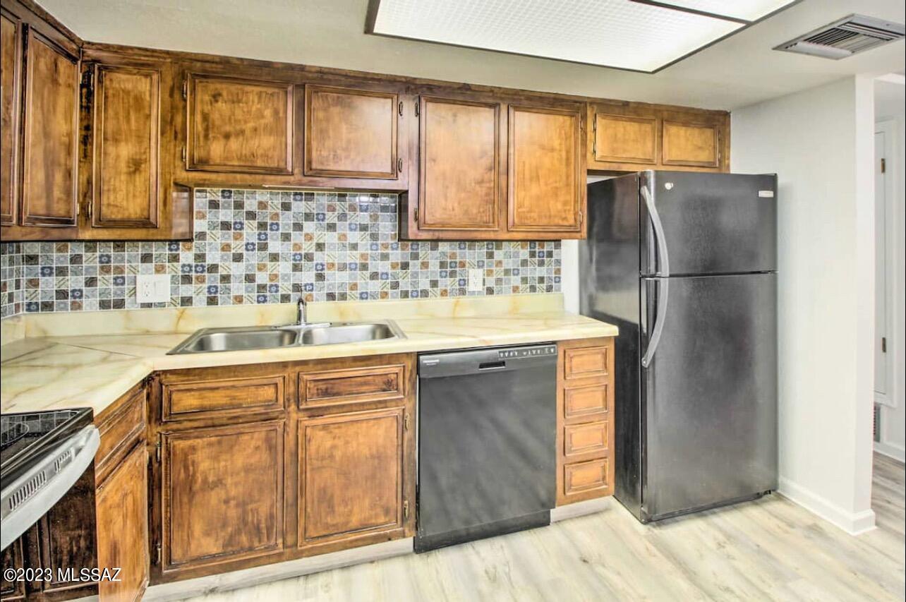 Las Casas Bellas Condo (1-44) - Residential