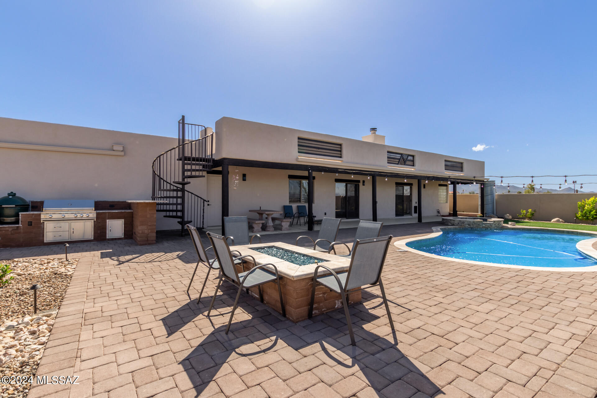 Whispering Sands (1-10) - Residential
