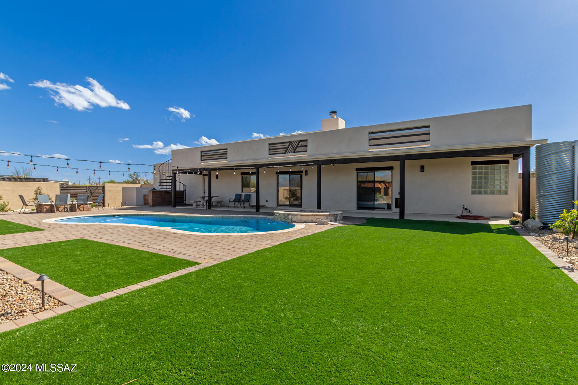 Whispering Sands (1-10) - Residential