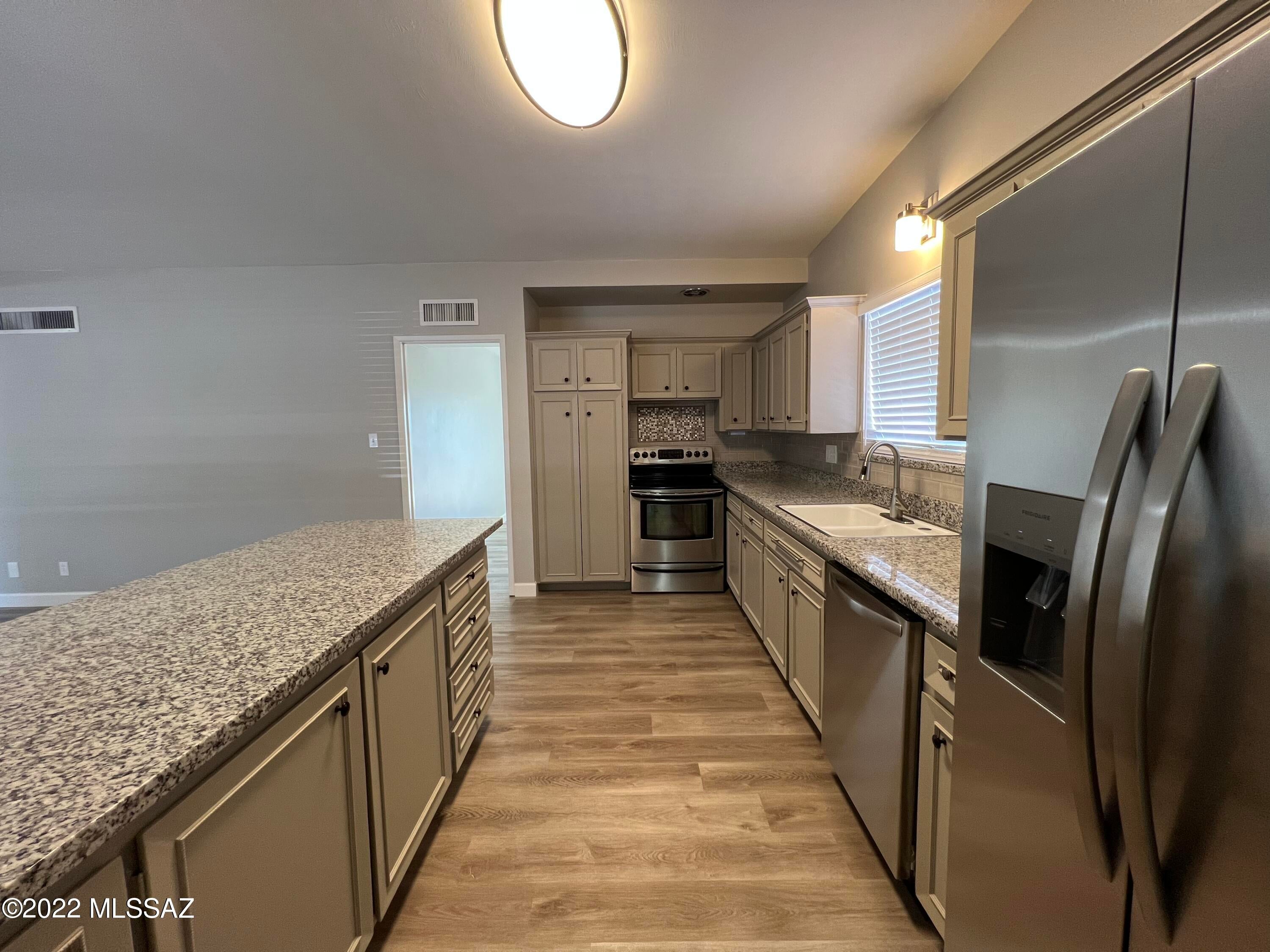 Rolling Hills NO. 2 - Residential Lease
