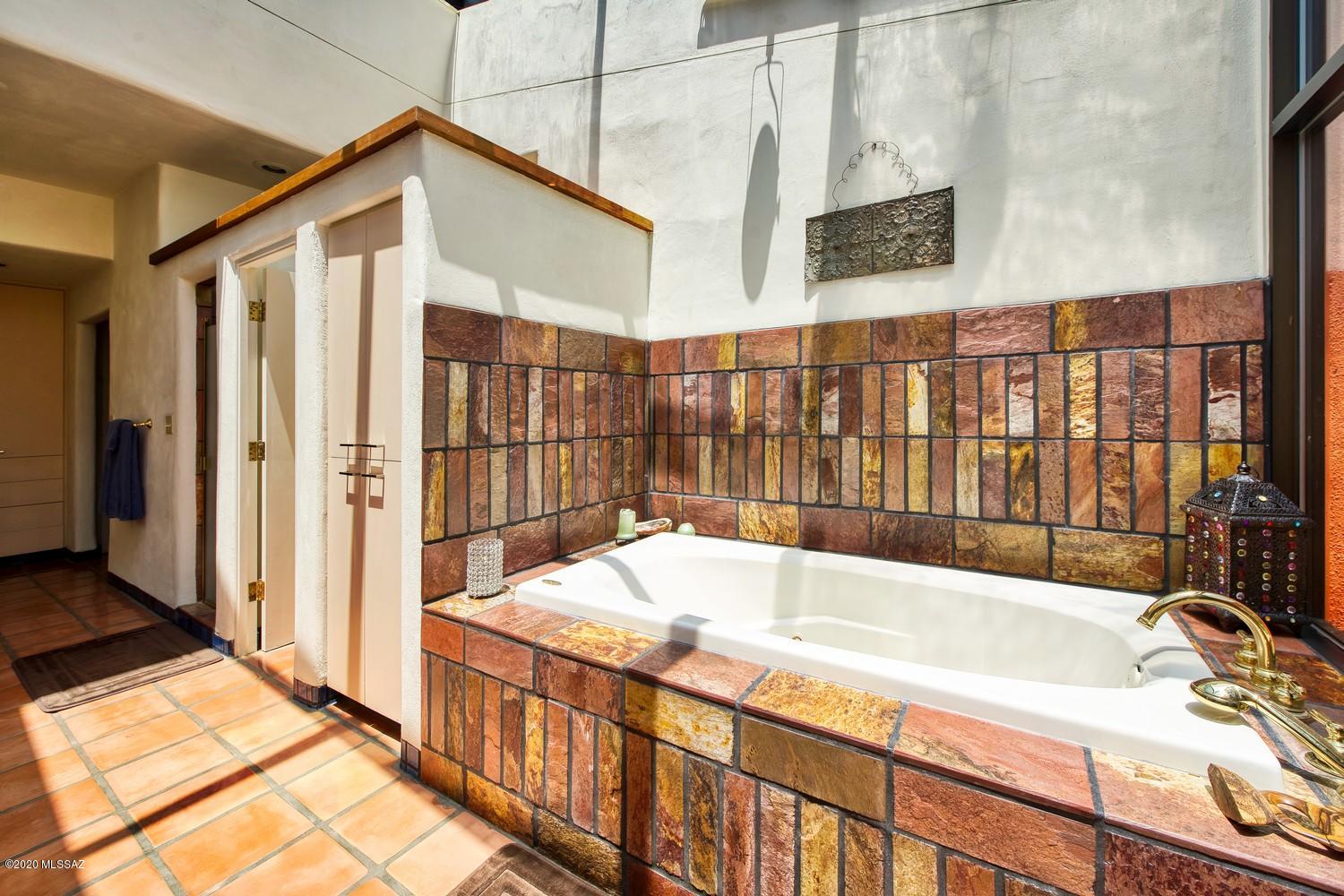 Crown C Ranch - Residential