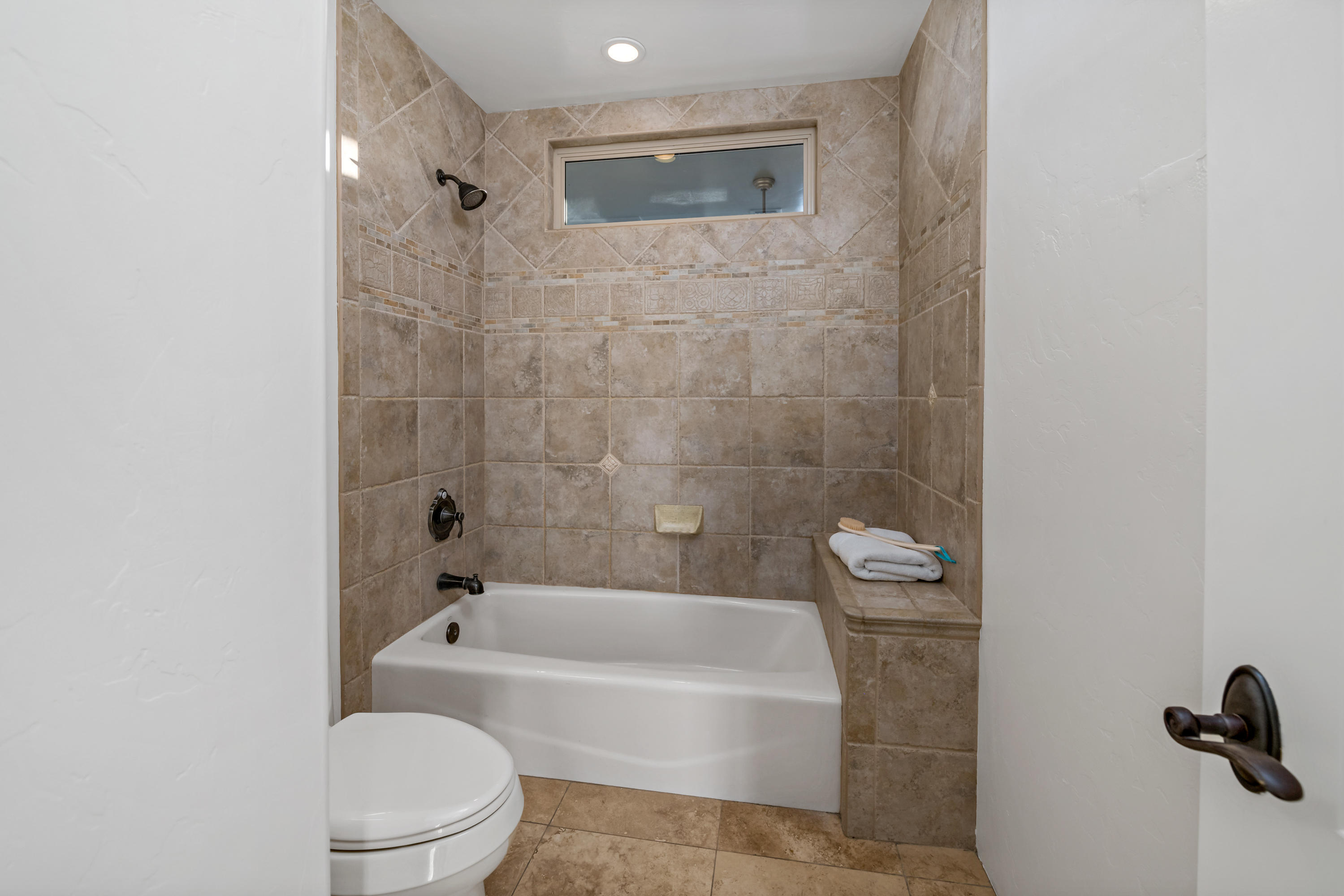Tecolote De Oro (1-14) - Residential