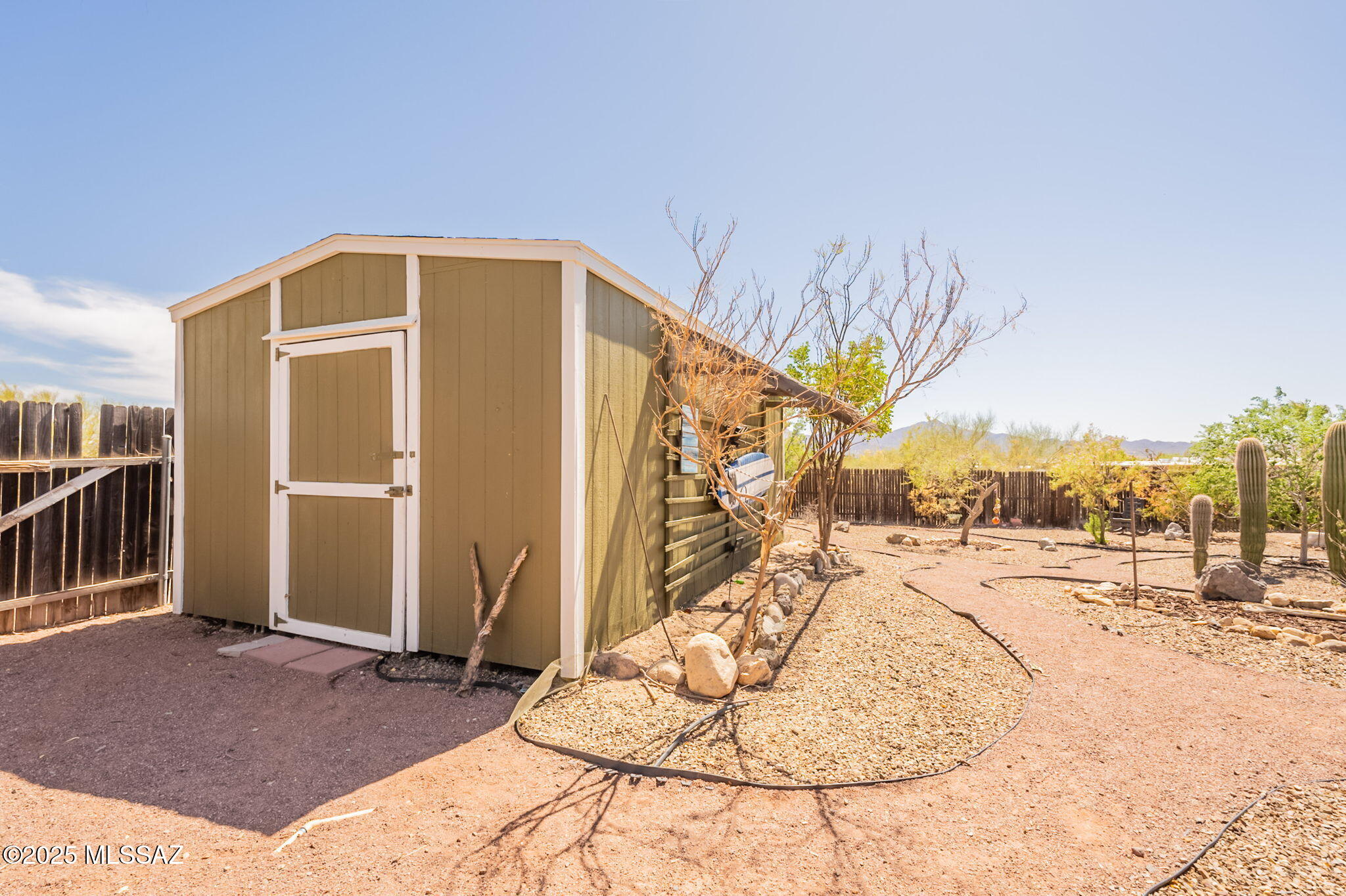 Casas Adobes Estates (541-618) - Residential
