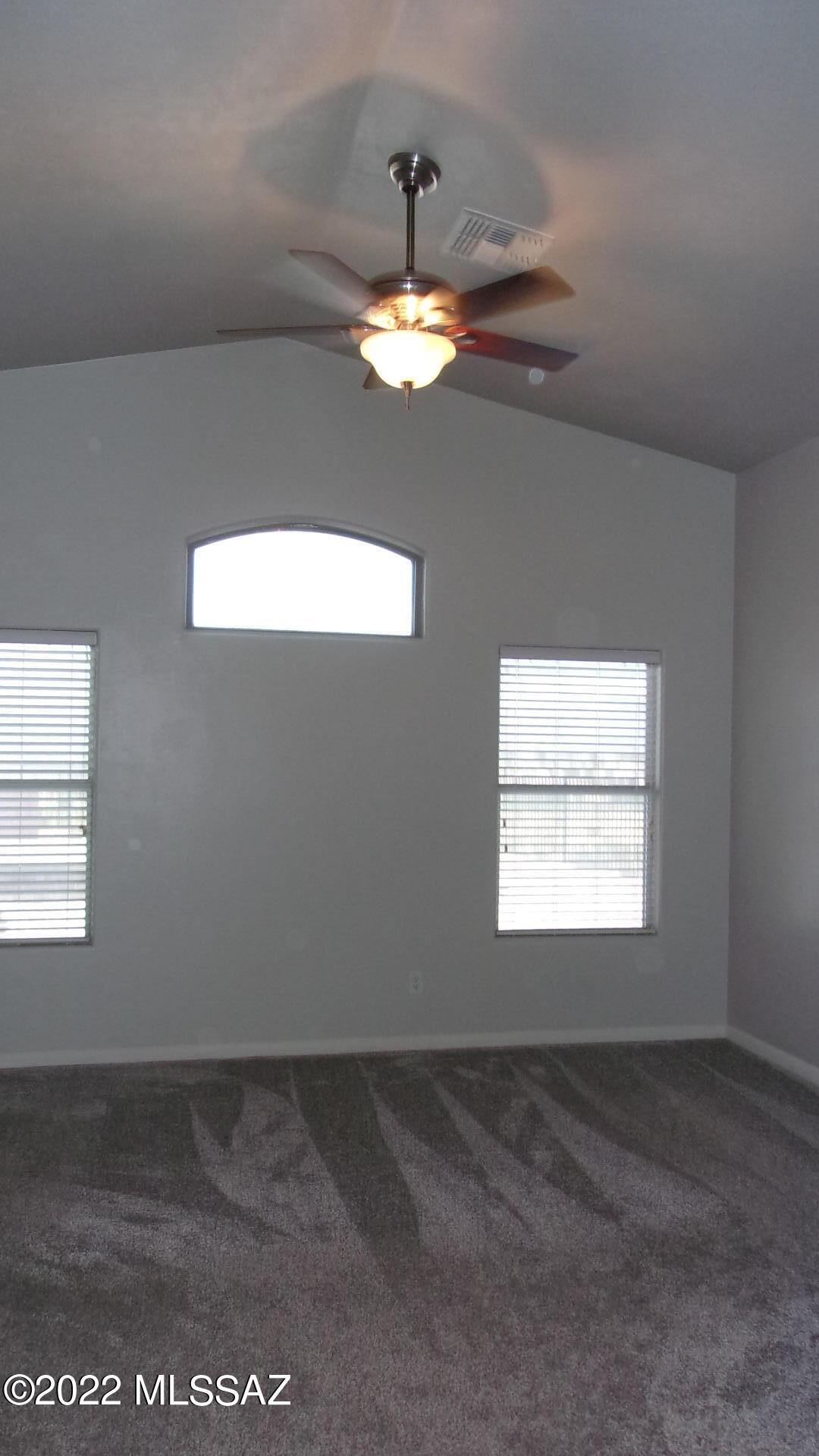 Rancho Del Lago (608-1030) - Residential Lease