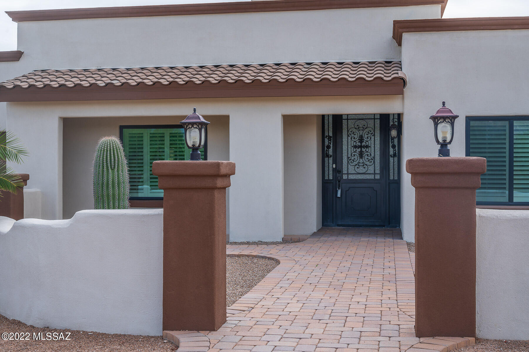 Luxury Catalina Madre gem nestled in a gorgeous Northeast community.