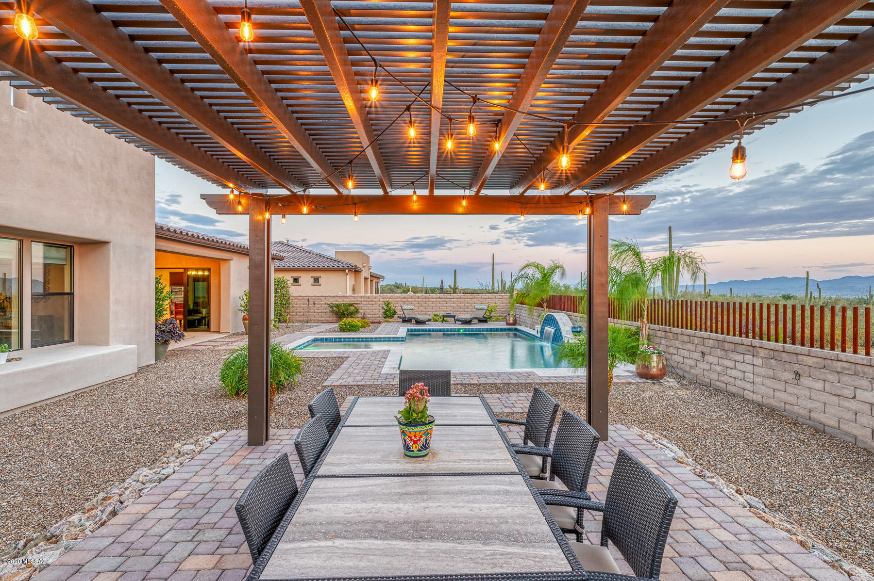 Los Saguaros At Dove Mountain SQ20121640199 - Residential