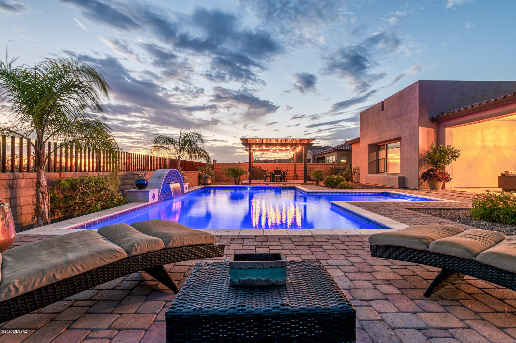 Los Saguaros At Dove Mountain SQ20121640199 - Residential