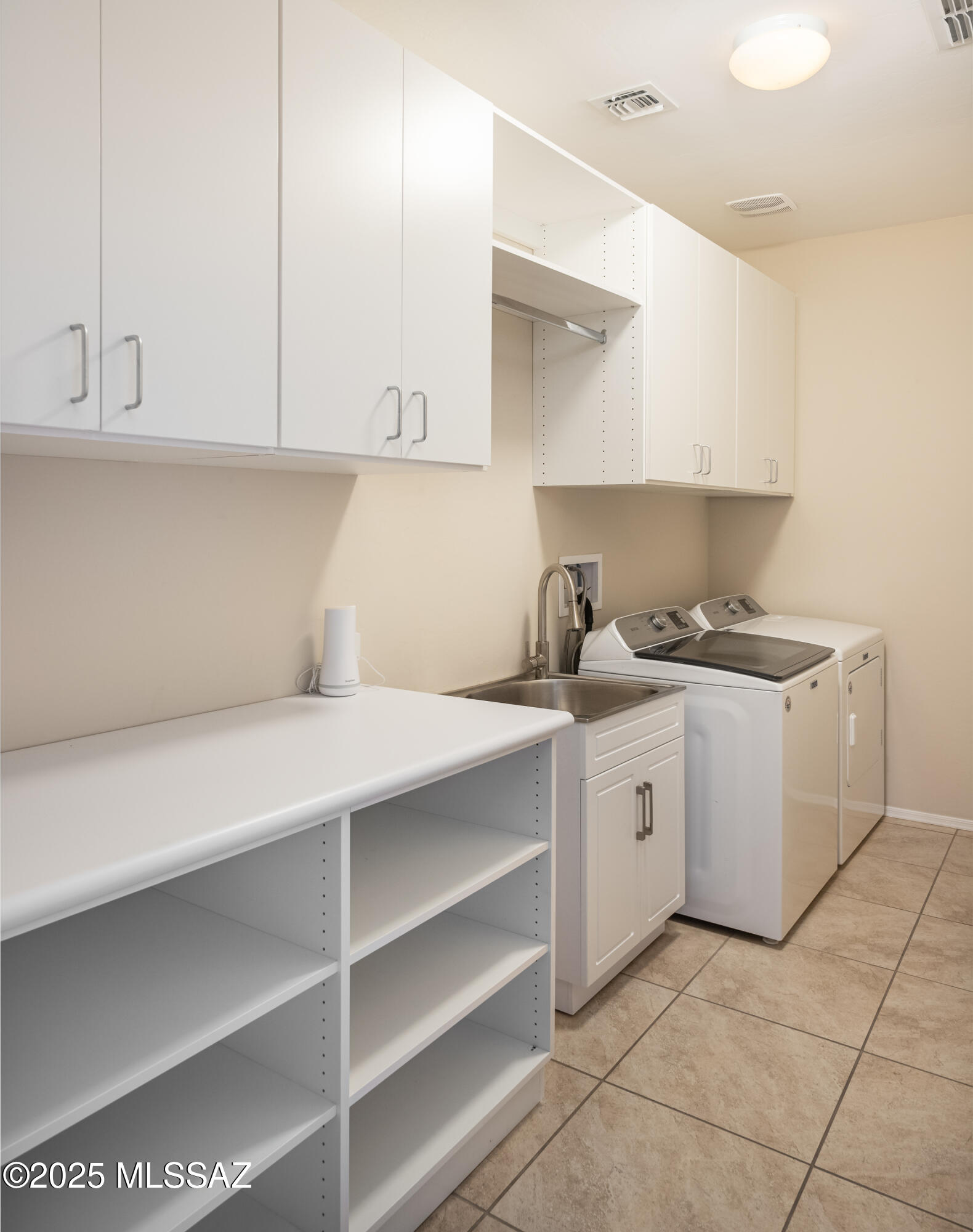 Del Webb At Dove Mountain VI - Residential