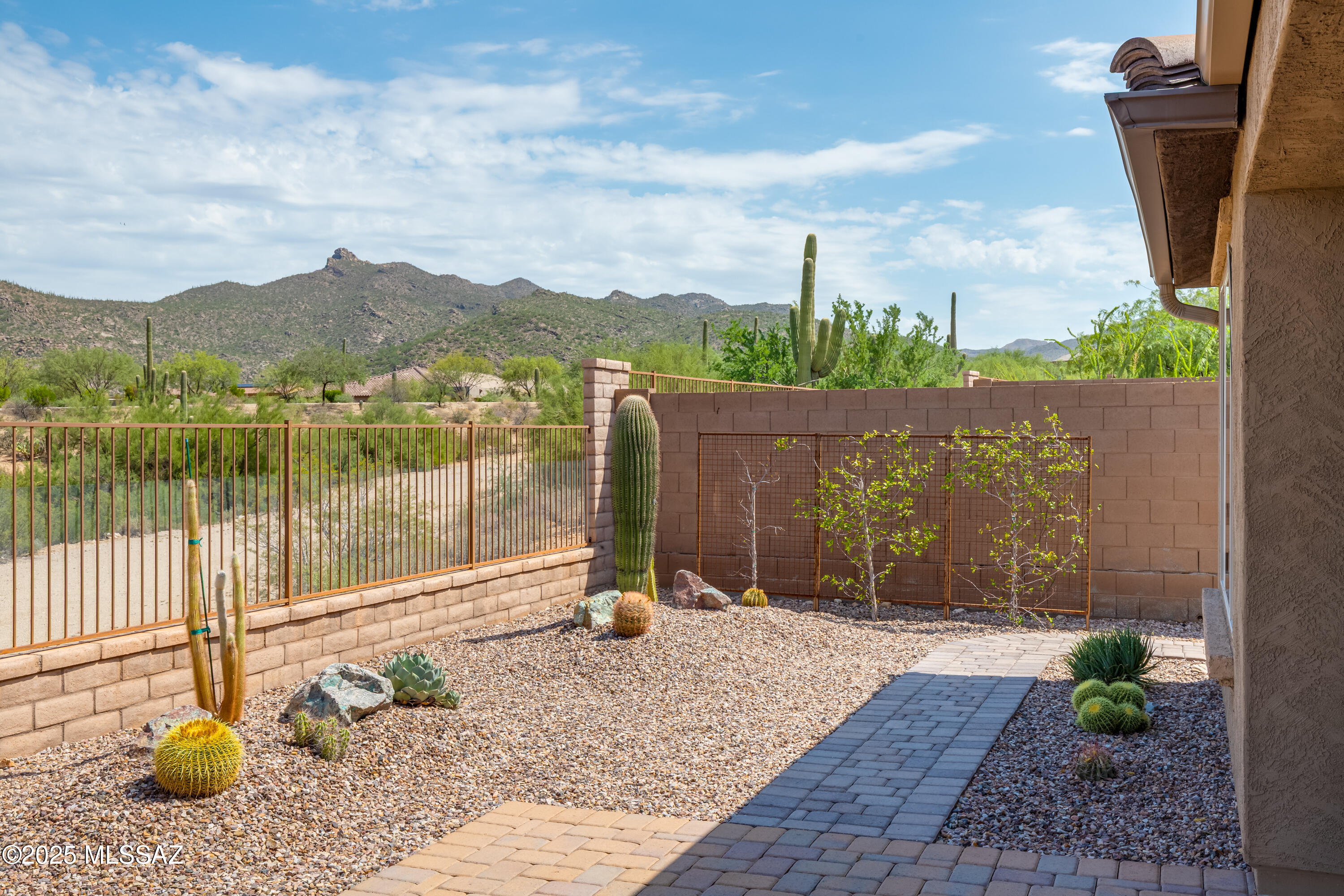 Del Webb At Dove Mountain VI - Residential