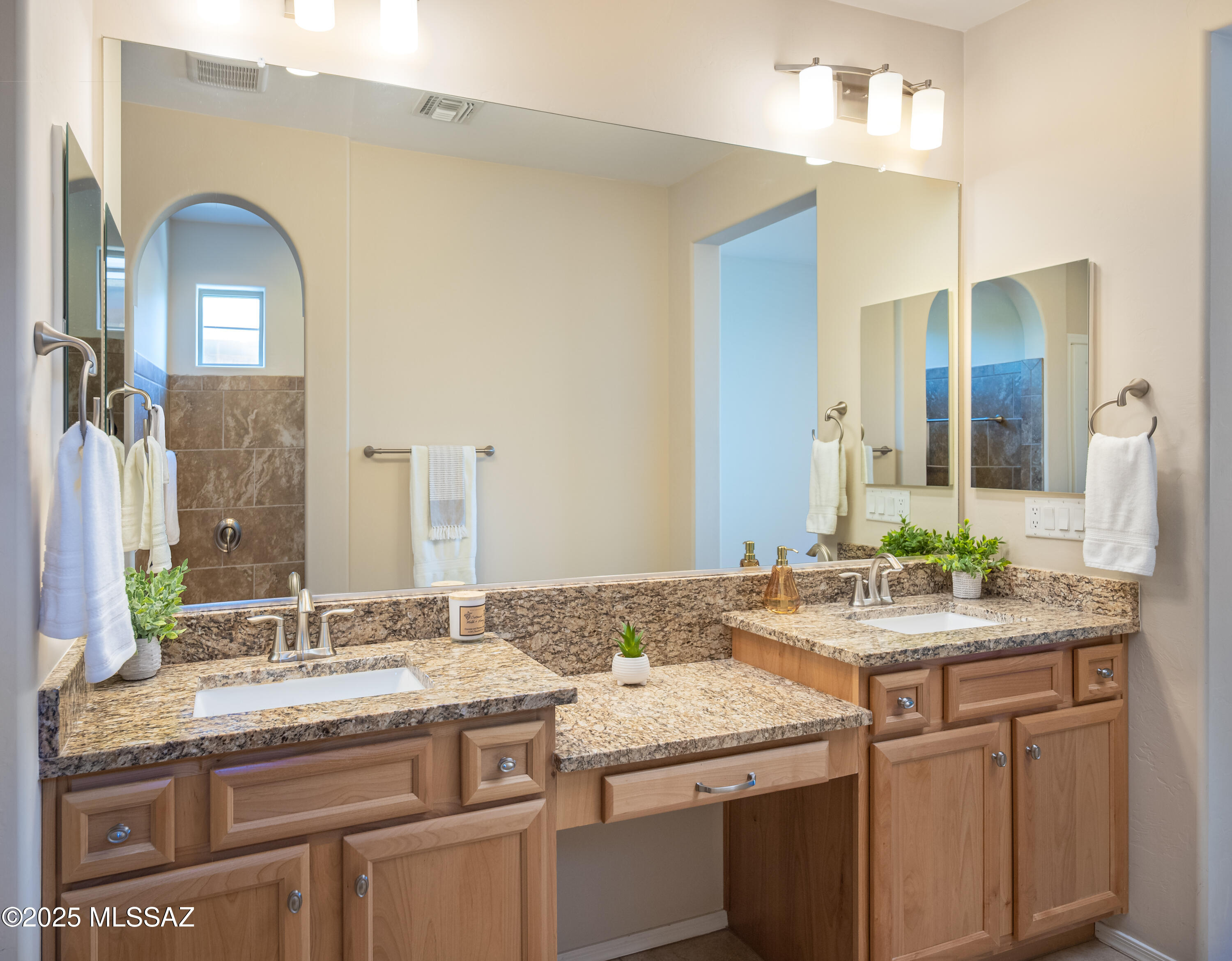 Del Webb At Dove Mountain VI - Residential