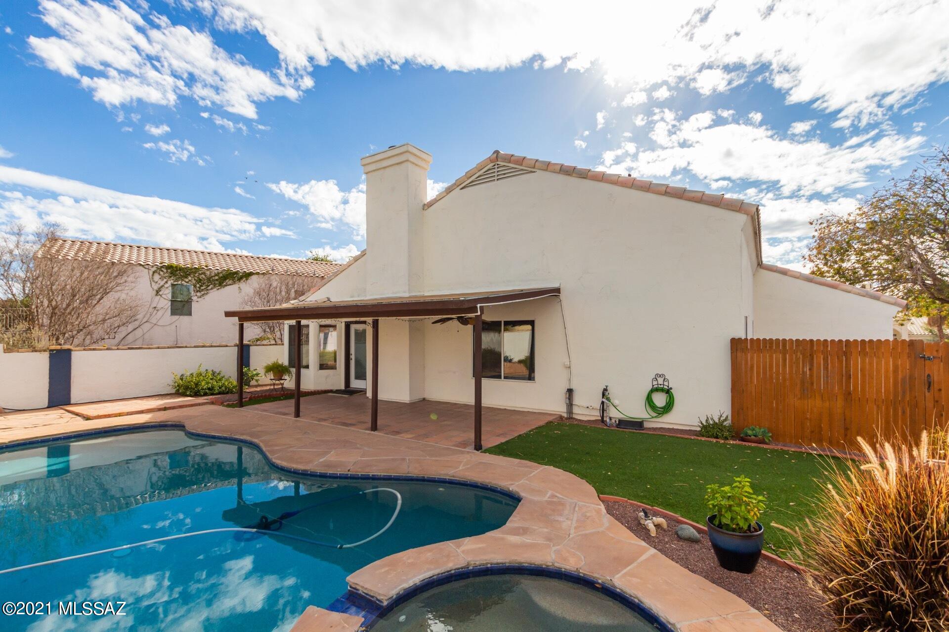 Countryside Terrace (240-398) - Residential