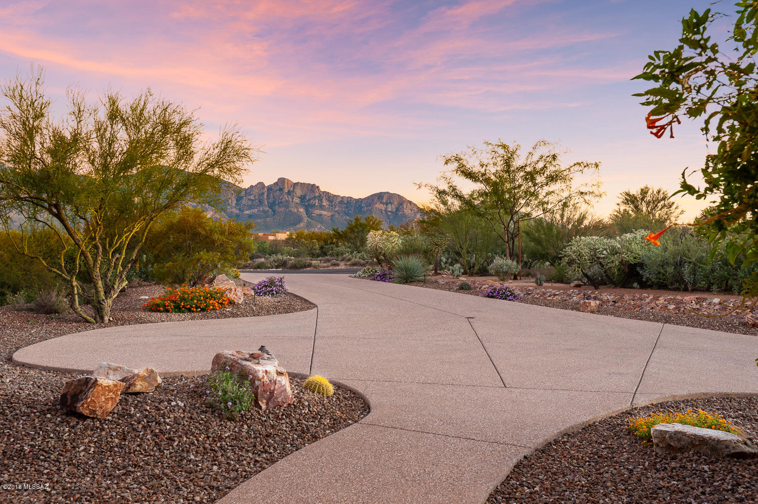 Honey Bee Ridge(The Estates At) - Residential