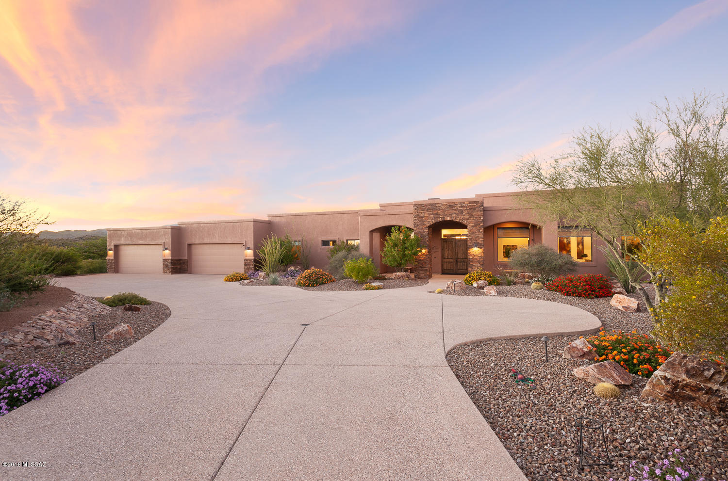 Honey Bee Ridge(The Estates At) - Residential
