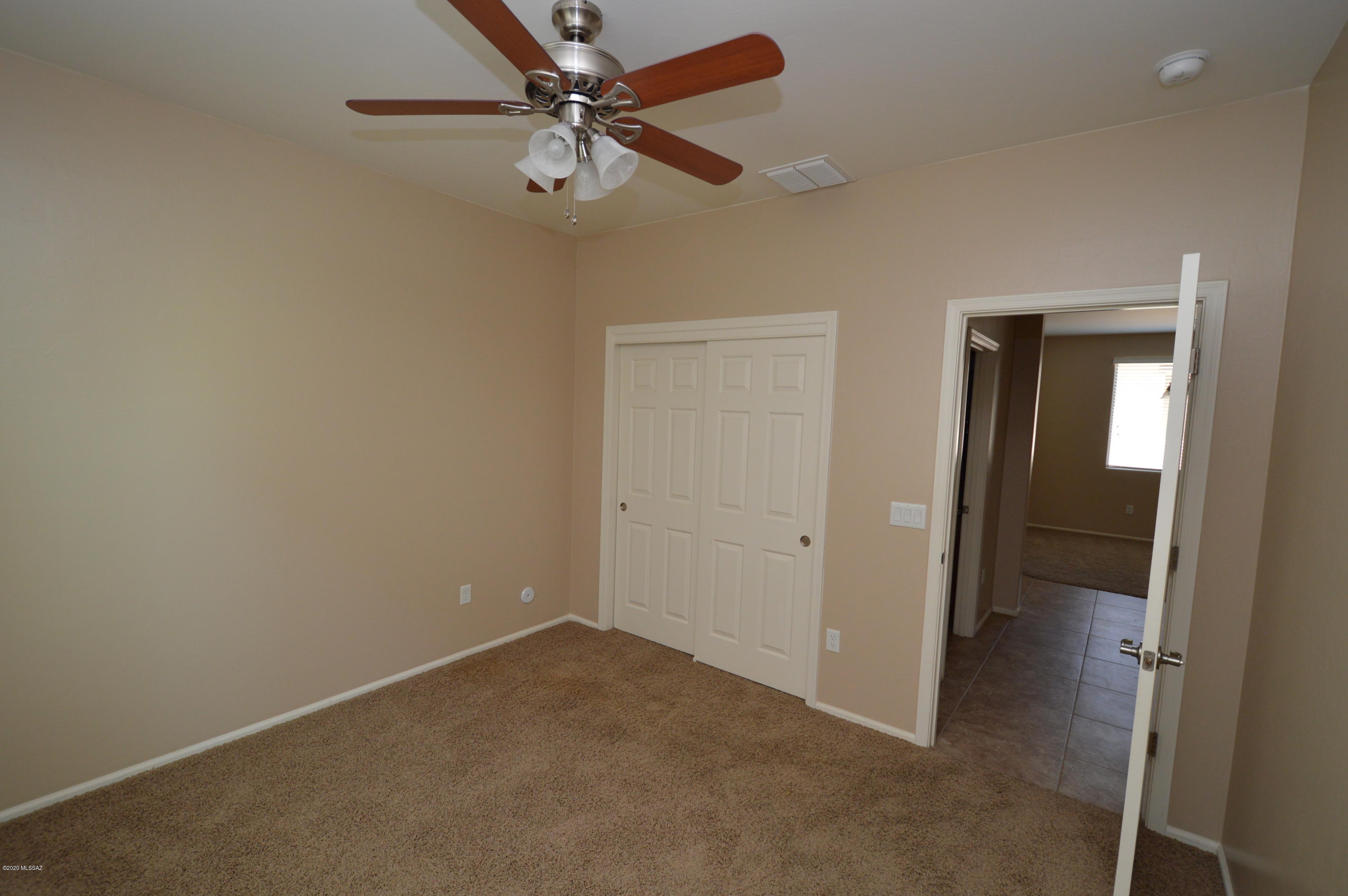 Rancho Del Lago (B37-38) - Residential Lease