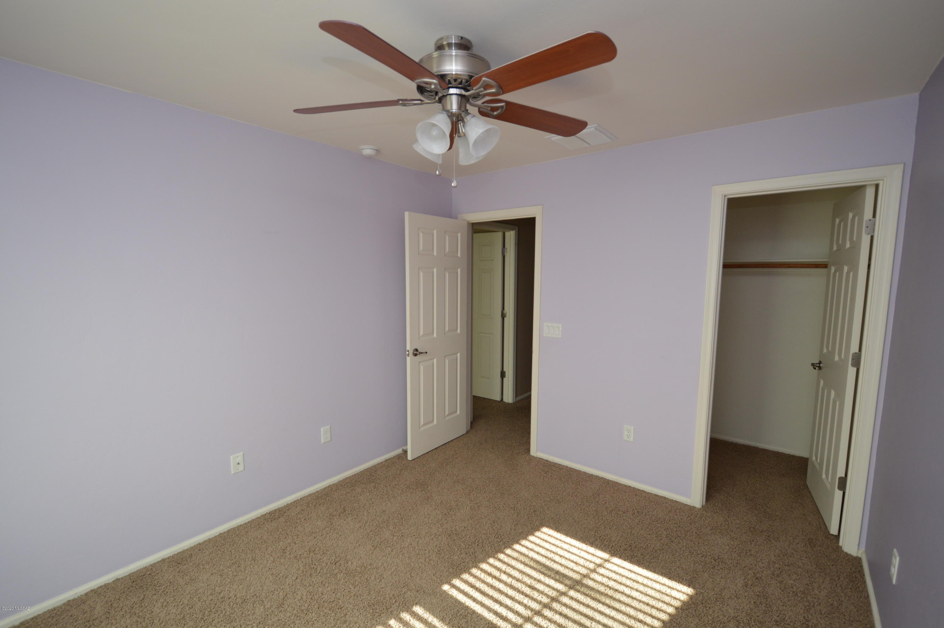 Rancho Del Lago (B37-38) - Residential Lease
