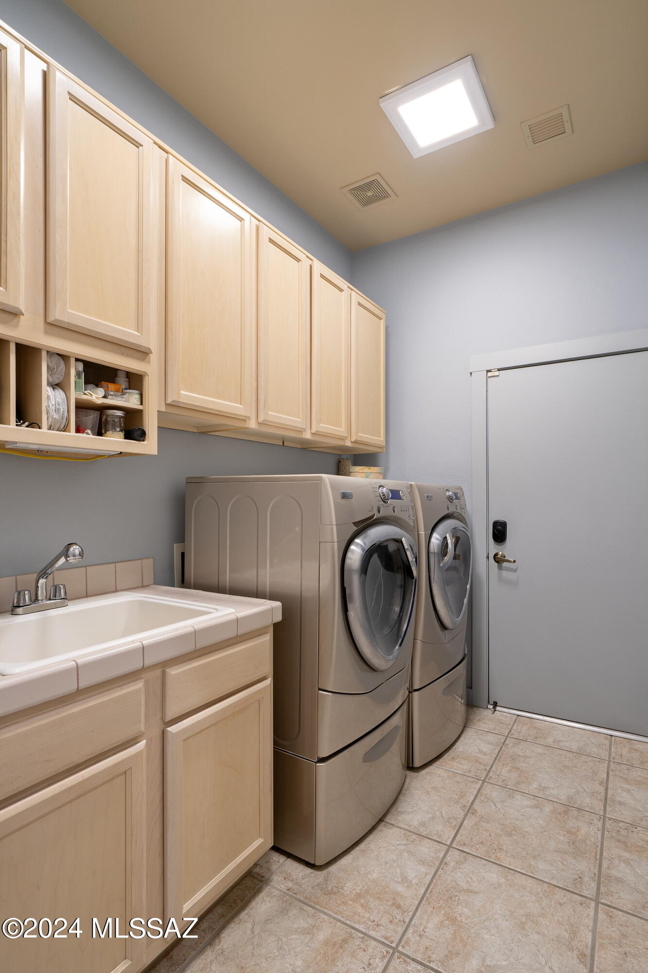 Desert Vista (1-205) - Residential