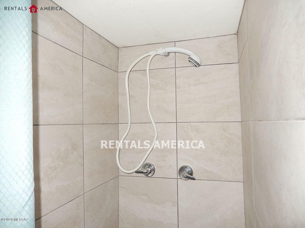 Rio Nuevo North Resub. (1-19) - Residential Lease