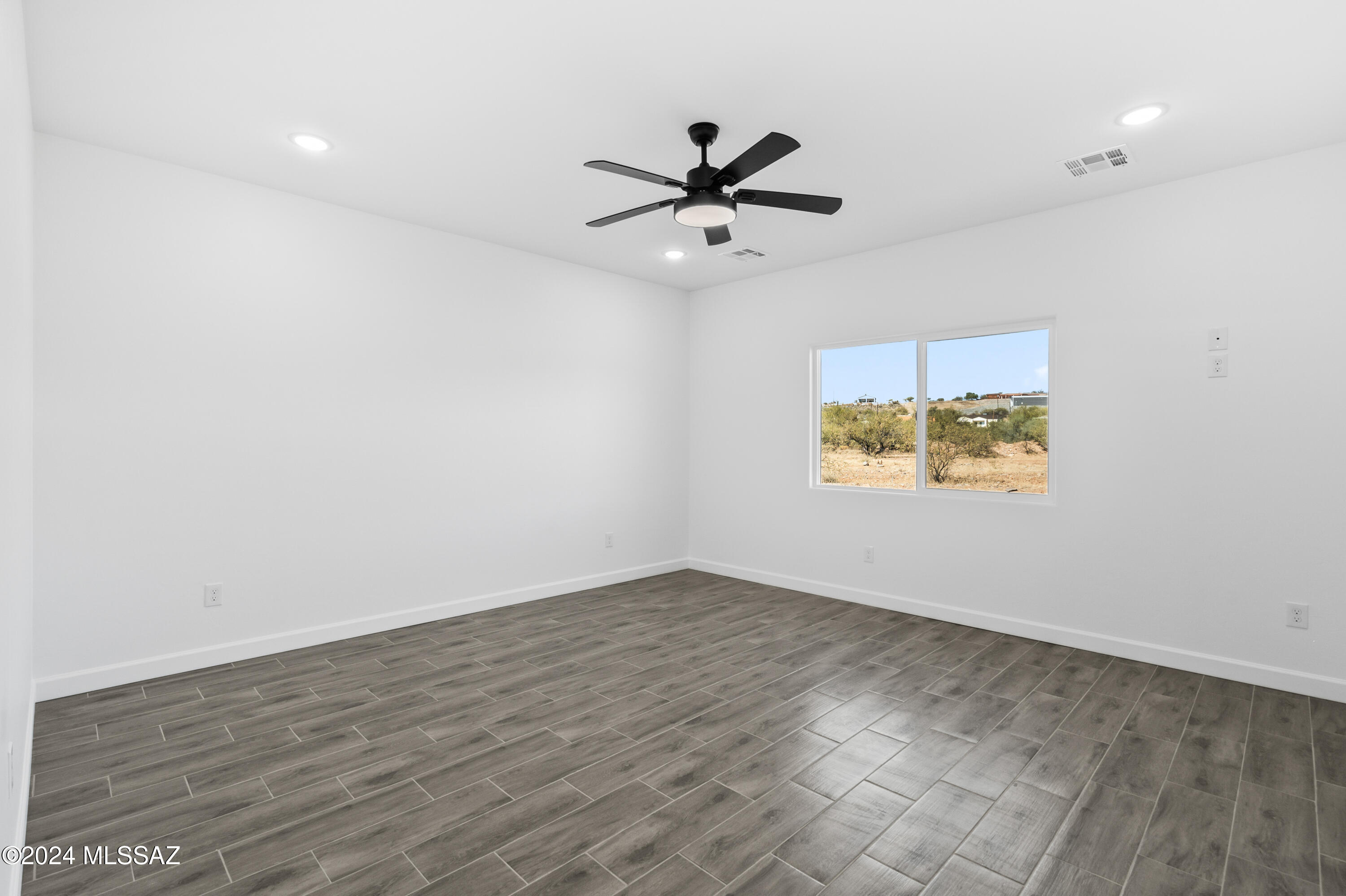 Rio Rico Villas 12 - Residential