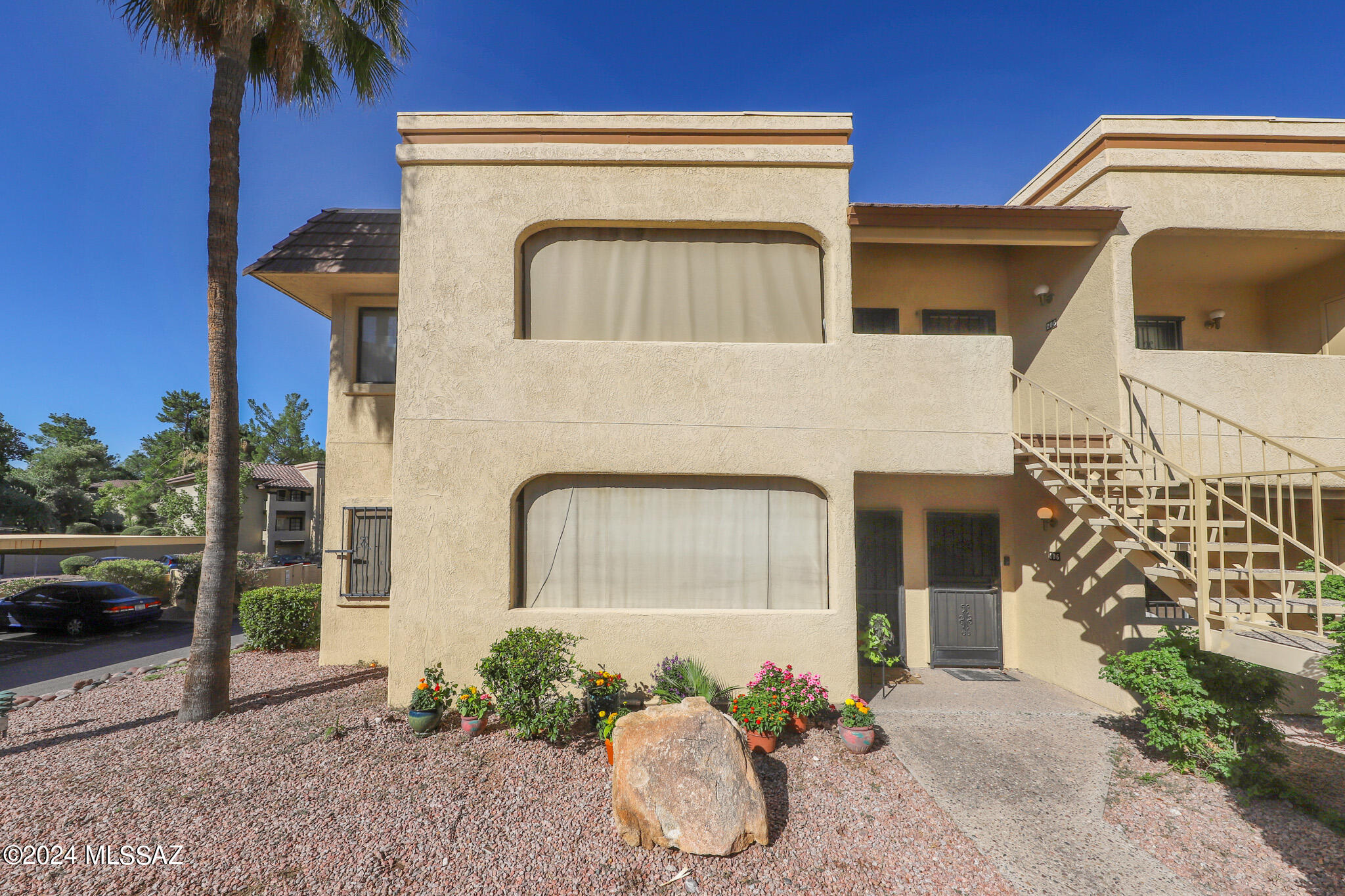 Sunrise Springs - Residential