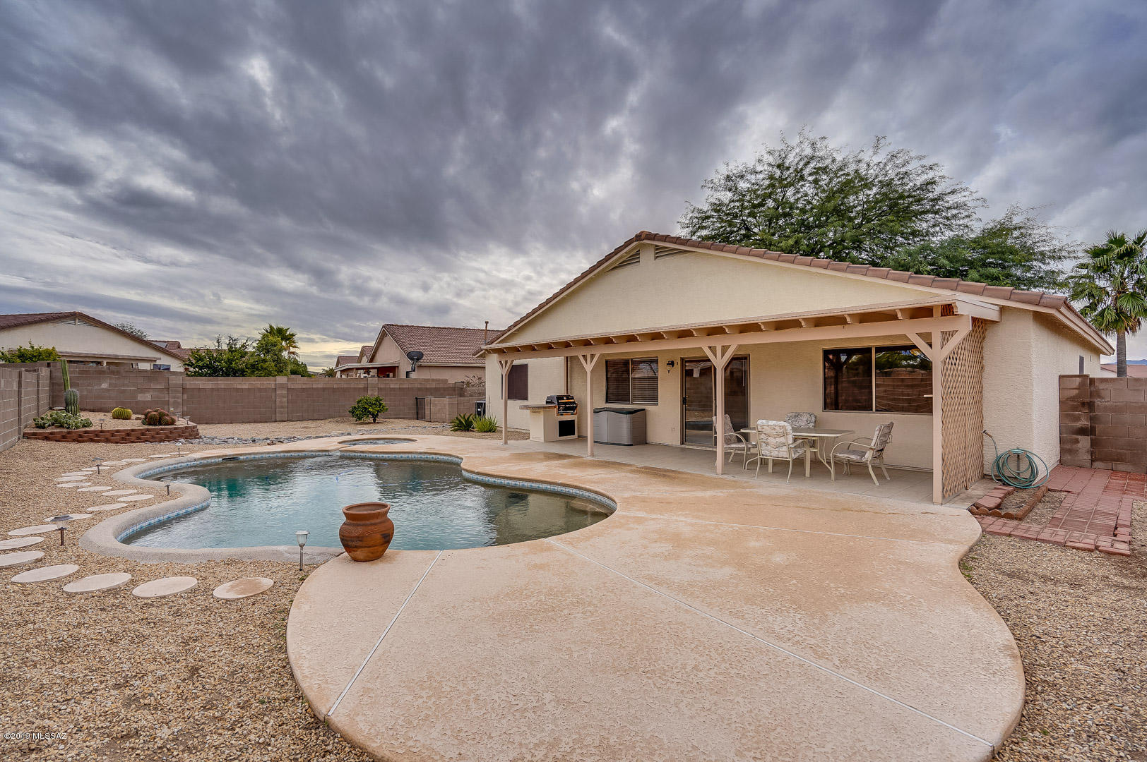 Linda Vista Ridge(1-77) - Residential