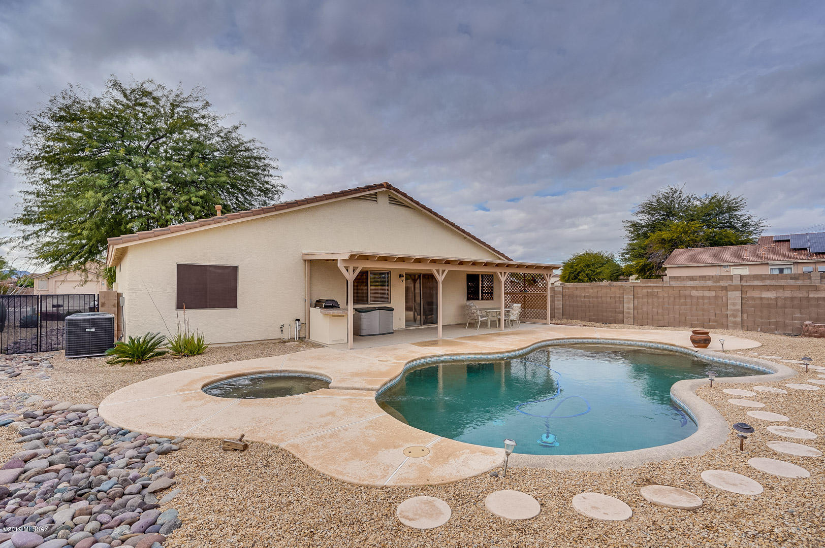 Linda Vista Ridge(1-77) - Residential