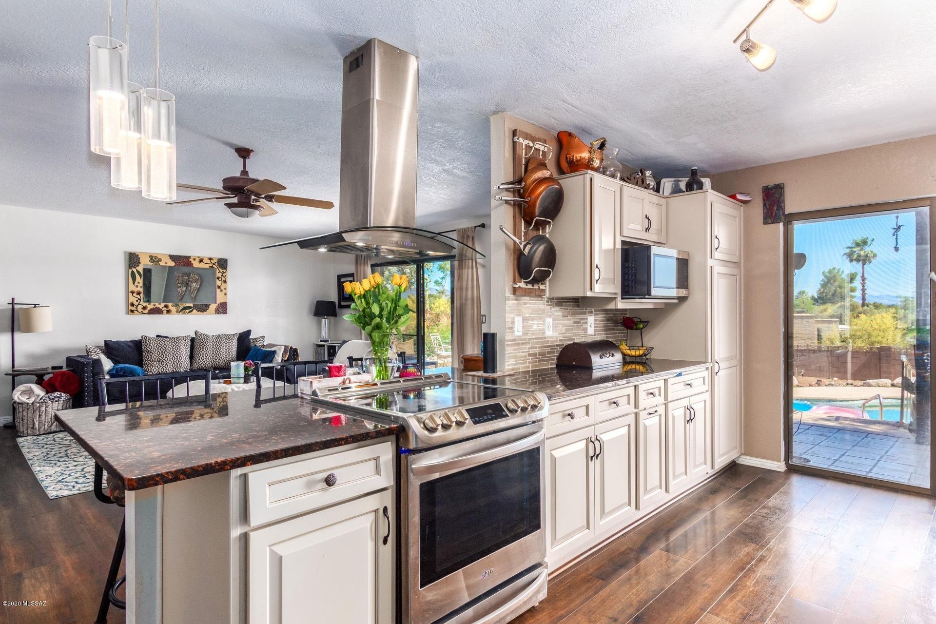 Sabino Vista Knolls (61-135) - Residential