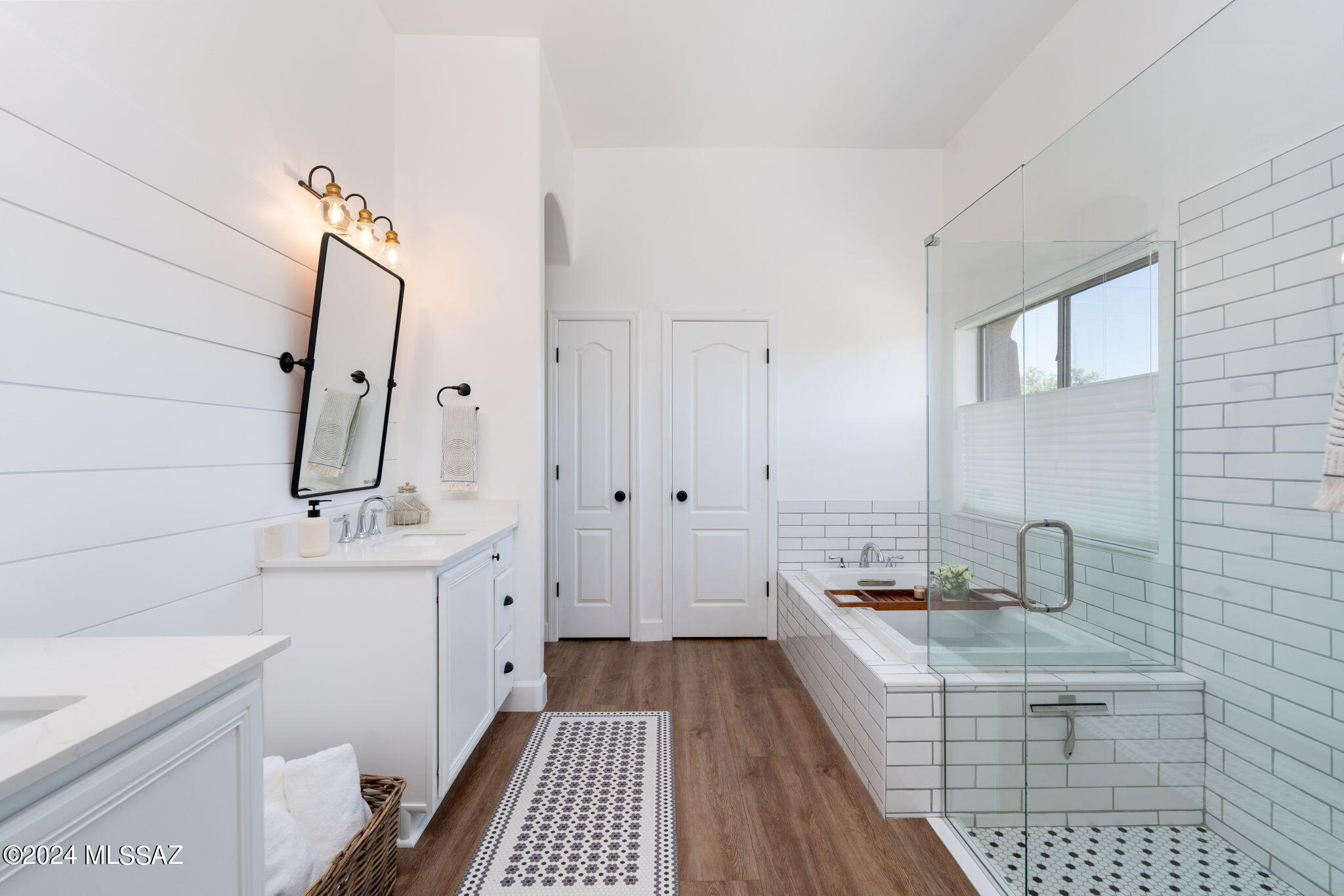 Coronado Vistas (1-22) - Residential