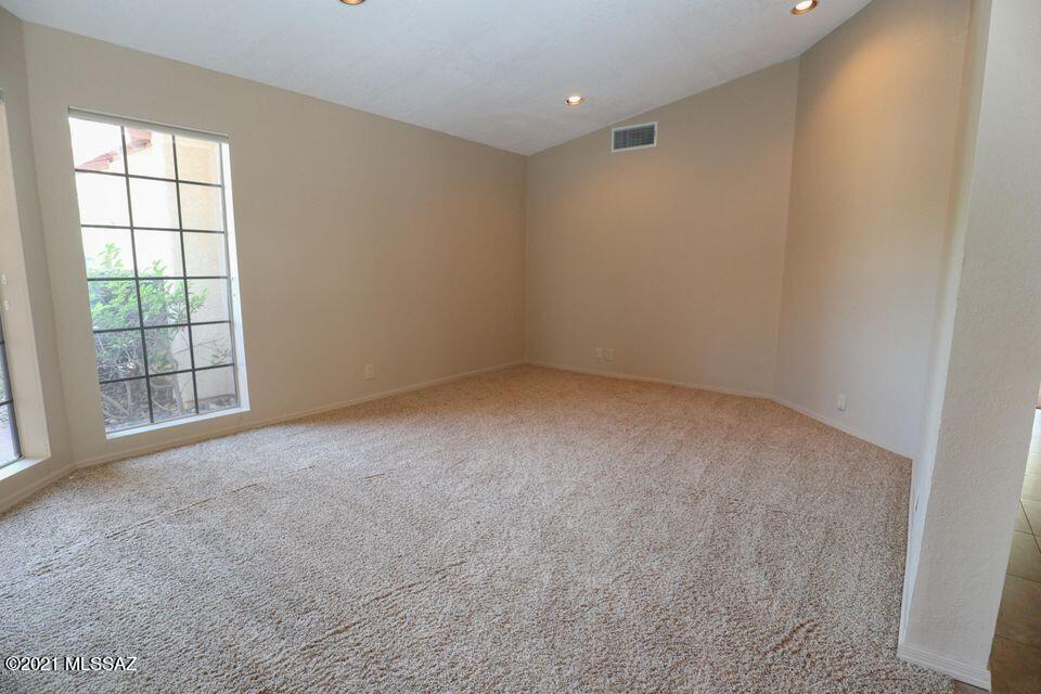 La Paloma Ridge Est - Residential Lease