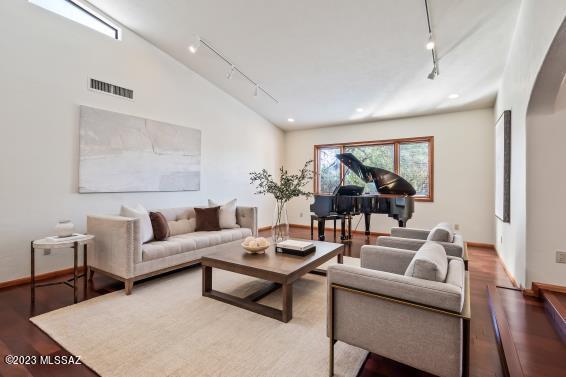 Sabino Vista Hills (101-158) - Residential