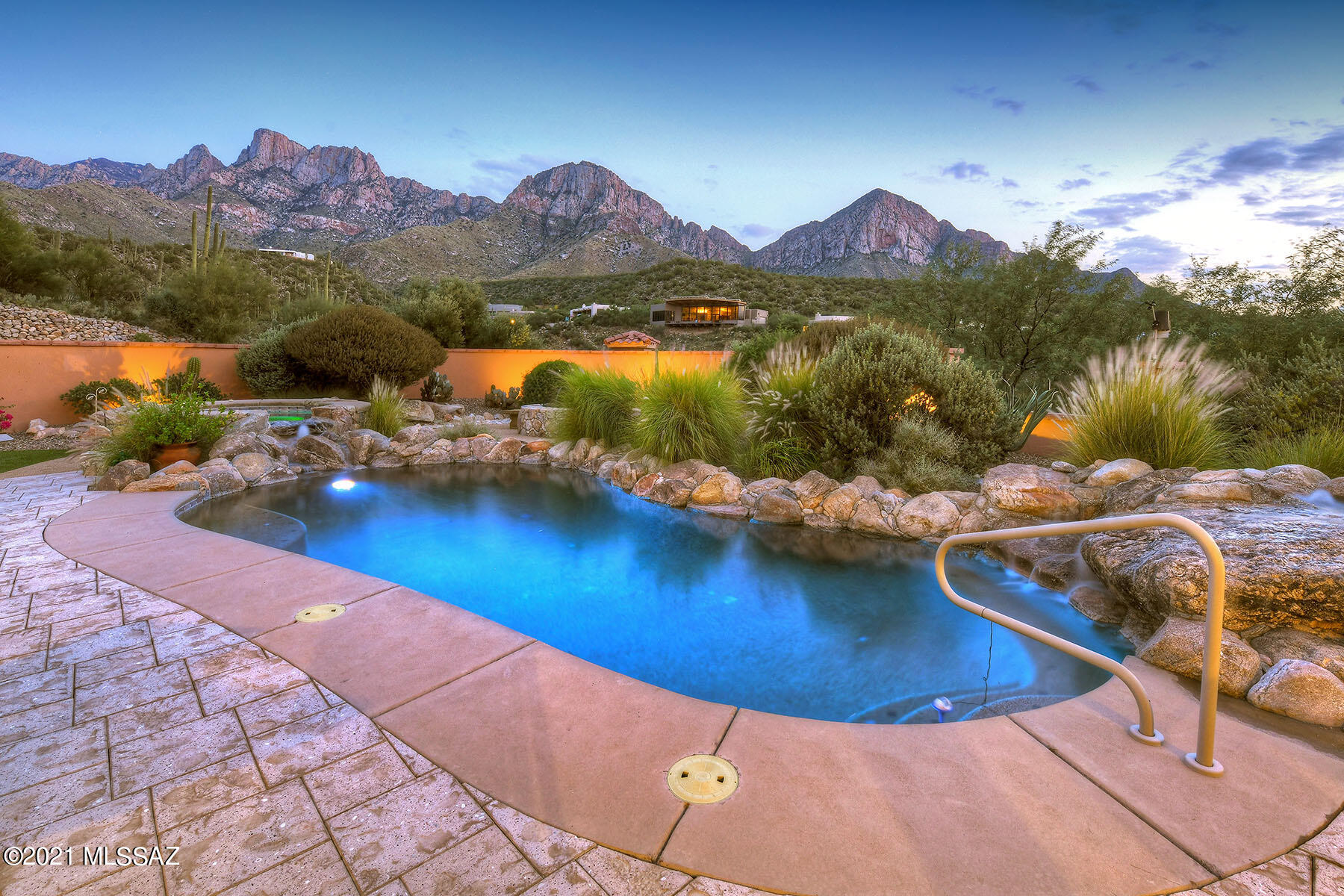 Pusch Ridge (Lots 1-12) - Residential