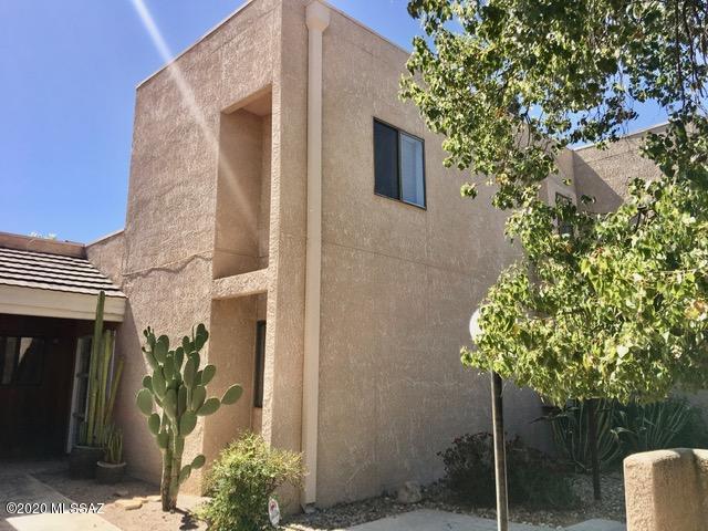 What a find!!! This 2 story townhouse located in Sam Hughes (close to UofA) has 3 bedrooms, 2.5 baths and a rare 2 car garage. The kitchen has been updated with granite counters and stainless steel appliances. Laminate and tile flooring throughout. Open great room design with exposed beam vaulted ceilings. Both bedrooms upstairs have their own bathrooms. Half bath and 3rd bedroom/office downstairs. Covered back patio and side patio for lots of outdoor sitting area. 

This home will be available immediately. Codebox for showings located on pipe on front of property. The rental rate is $1950.00 per month and the security deposit is $2050.00. If pets are allowed and approved, there is a $20.00 per pet monthly pet fee, plus the $150 per pet of additional deposit. 2 Pets Ok. Unless otherwise requested by the resident, our residents are automatically enrolled in our Utility and Maintenance Reduction Program. This program costs $25 per month. It typically saves residents up to 15% of their utility costs, which more than covers the cost of the program.

Every adult age 18 and over must complete an application. The application fee is $55 per adult. The application process includes credit, criminal, previous rental history, employment and income verification.

Our minimum rental requirements include the following:
1.The applicants' household verifiable gross monthly income must be 3 times the rental rate. If you are concerned about insufficient income, you may be able to address this concern by adding a cosigner or offering additional security deposit. Contact us for details.
2.All our homes are offered as non-smoking. No smoking is allowed on the premises, inside or outside the home.
3.Reasonable credit. If you are concerned about challenged credit, you may be able to address this concern by adding a cosigner or offering additional security deposit. Contact us for details.
4.We do not accept Section 8.
5.Applicant to provide proof that debts to previous landlords have been satisfied. An eviction can be grounds for denial.
6.No felonies for the past 10 years related to property damage, illegal substance manufacturing or distribution, or assault. Other criminal activity may be grounds for denial.
7.All pets are subject to approval.
8.No bankruptcies that have not already been discharged.
9. All current or pending collection accounts owed to any utility companies must be paid in full, with no exception and must provide a receipt from the collection agency or utility company stating the collection fee has been paid or settled.

Blue Fox Properties is an Equal Opportunity Housing provider. We are also licensed REALTORS.