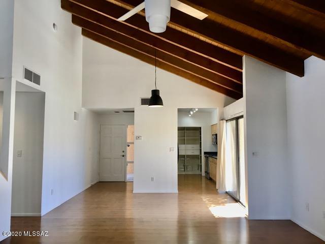 Himmel Twn - Residential Lease