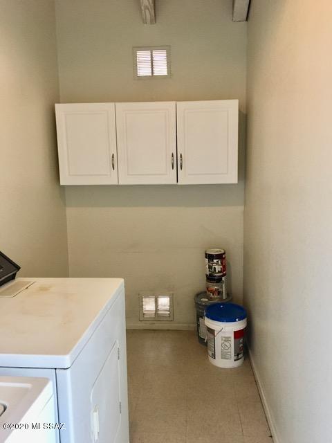 Himmel Twn - Residential Lease